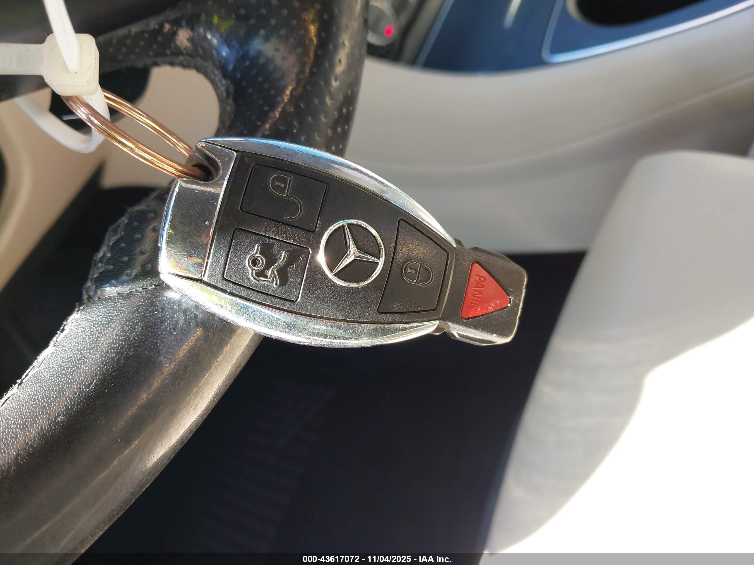 MERCEDES-BENZ CLA image 11