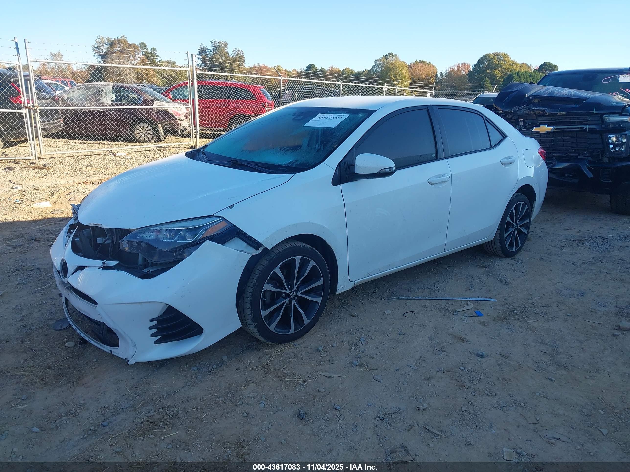 TOYOTA COROLLA image 2