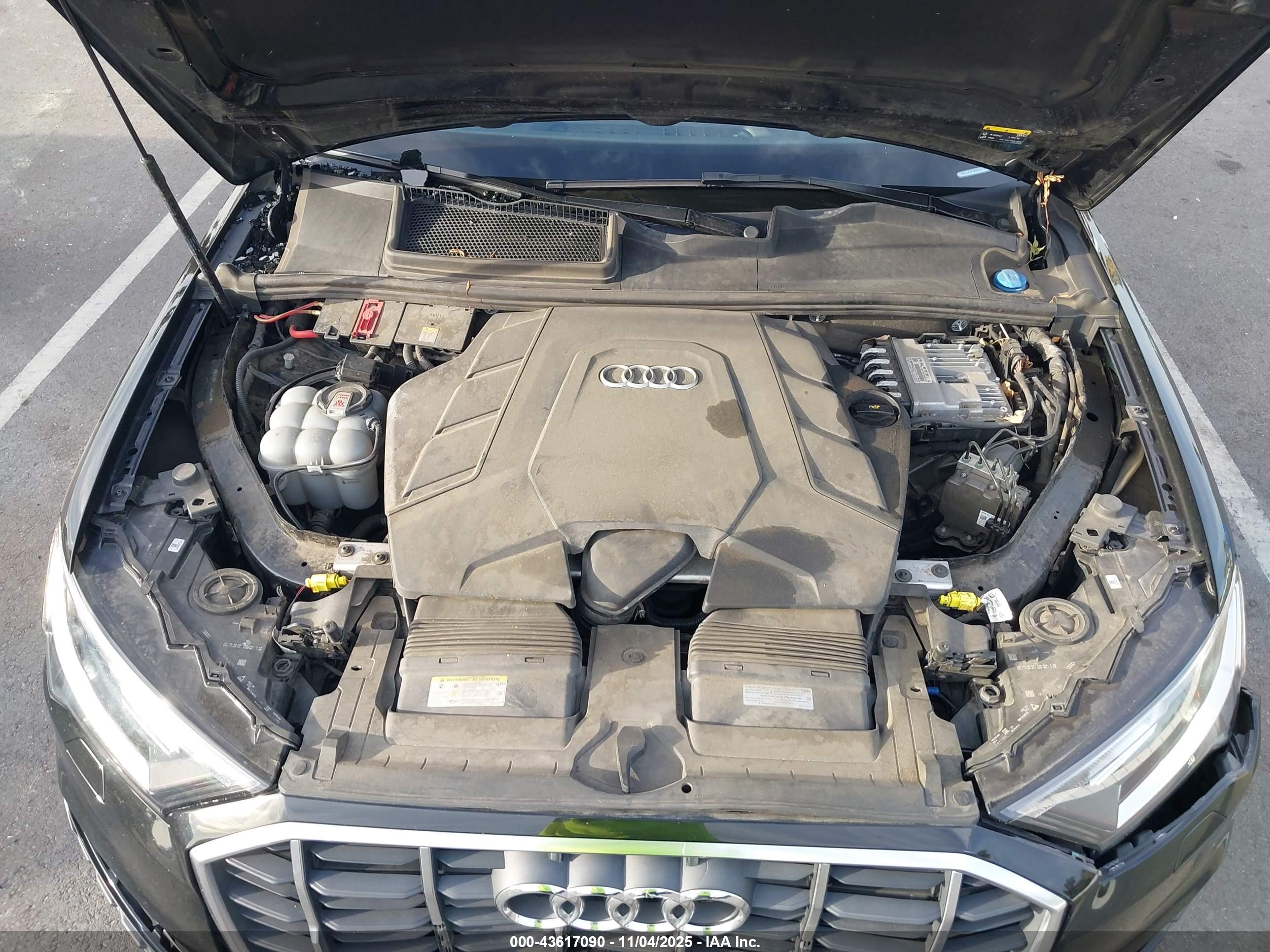 AUDI Q7 image 10