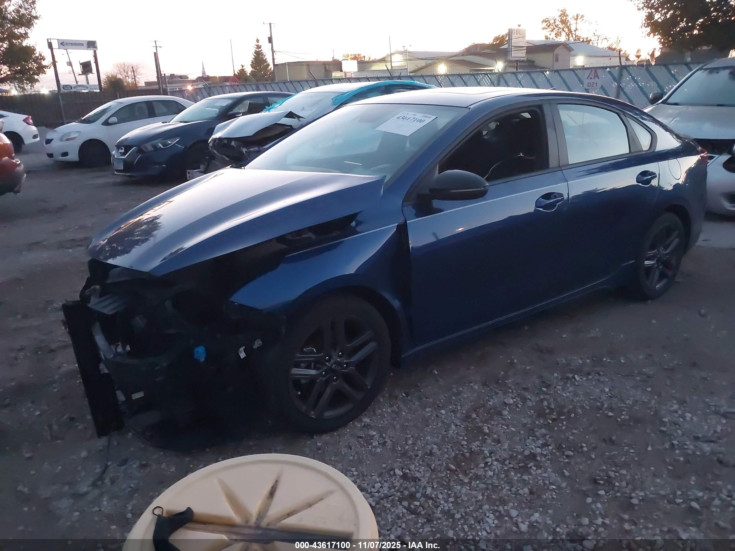 KIA FORTE image 2