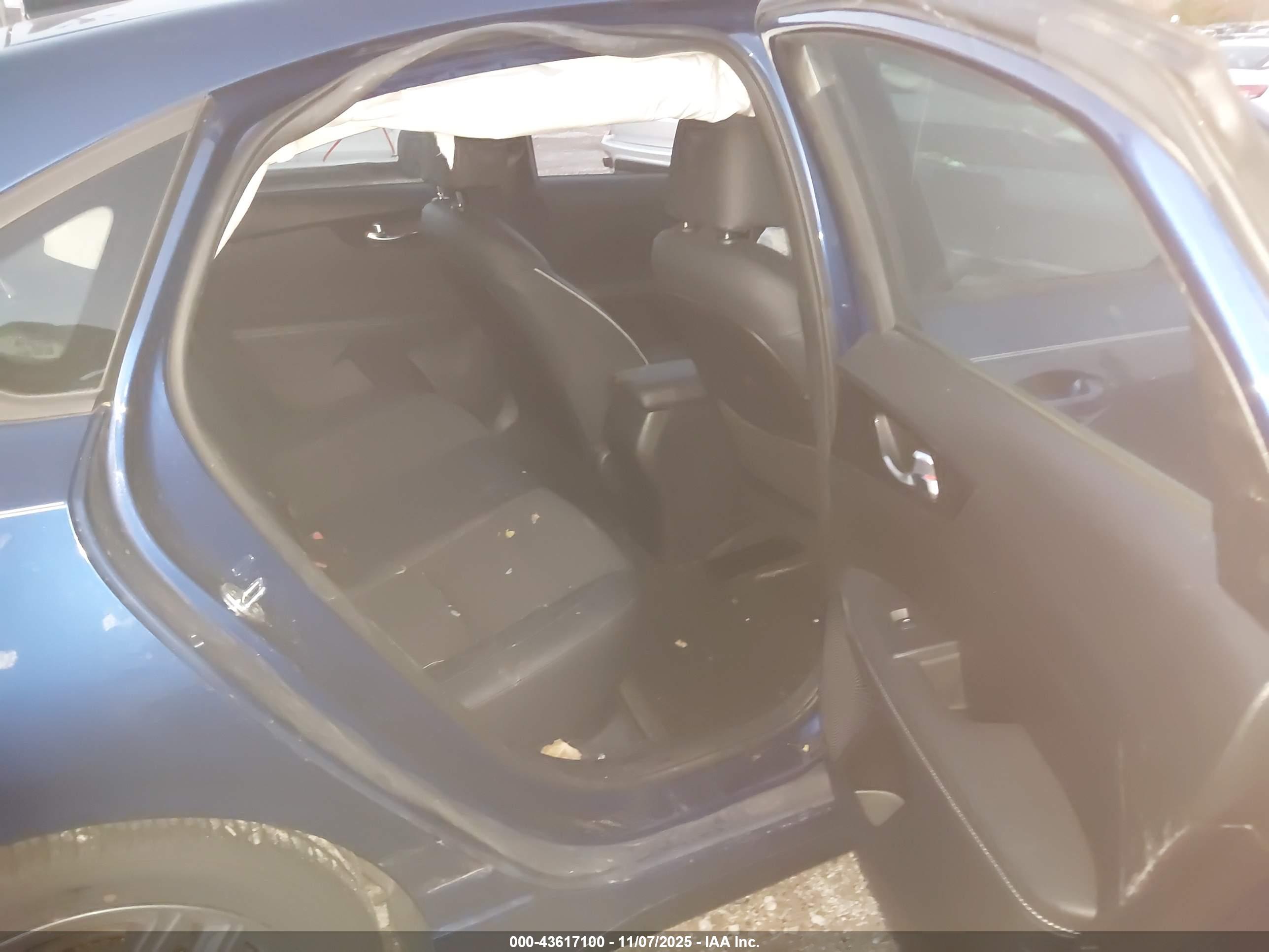 KIA FORTE image 8