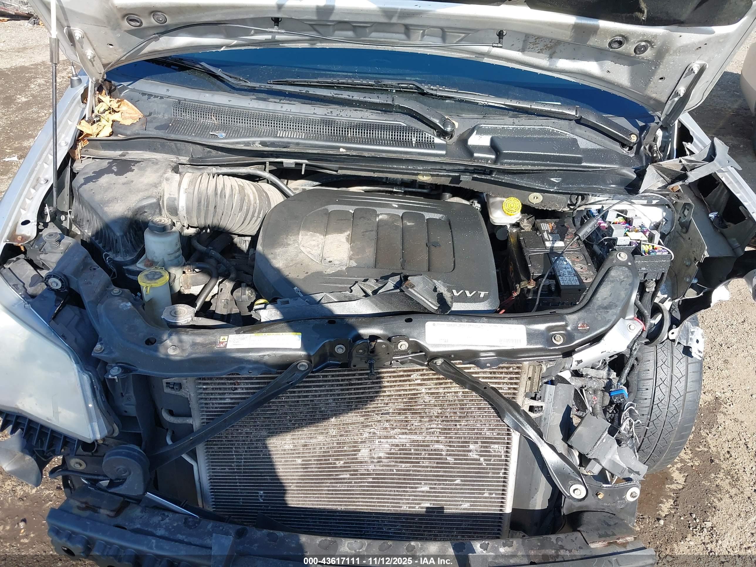 CHRYSLER TOWN image 10