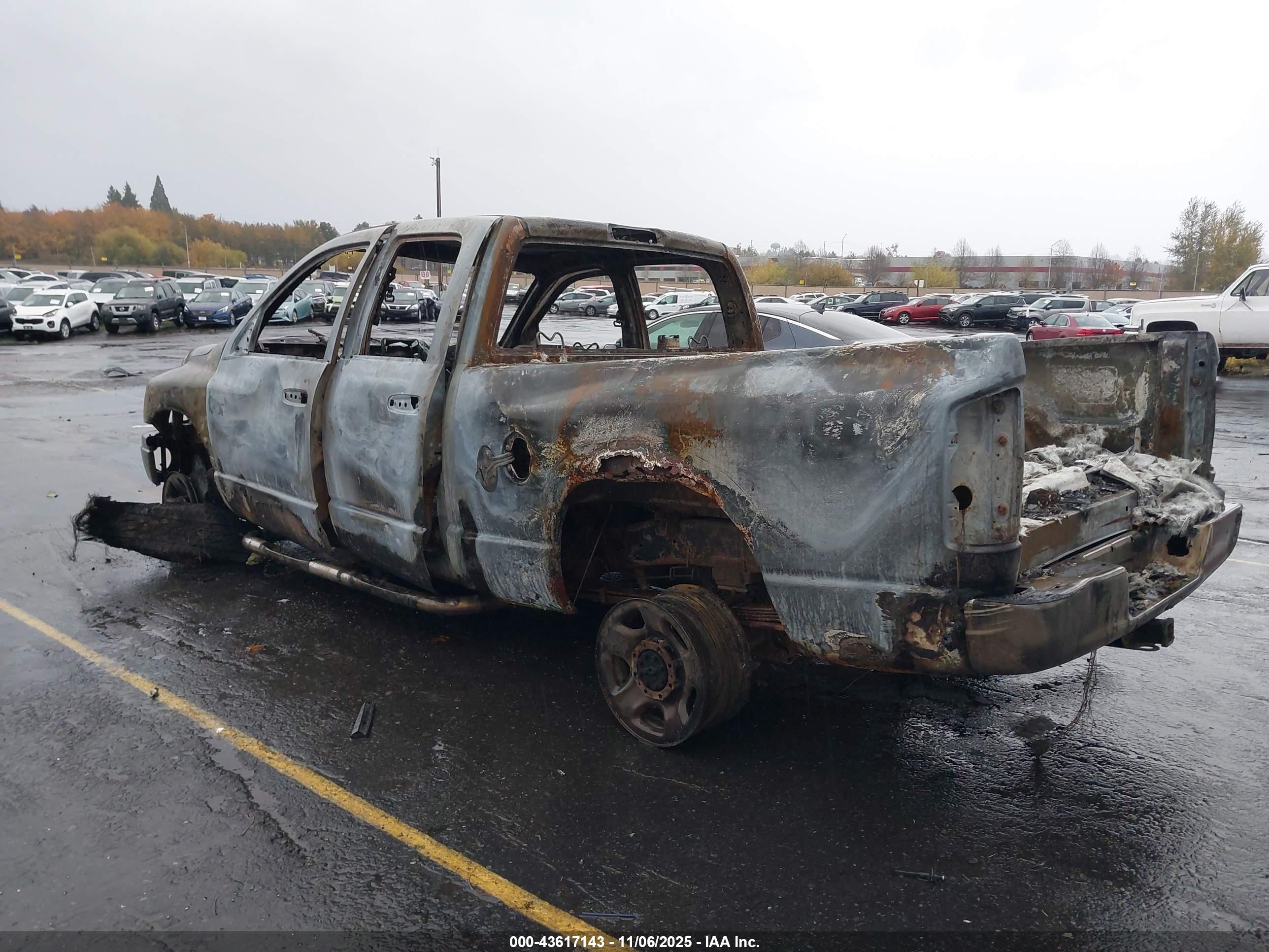 DODGE RAM image 3
