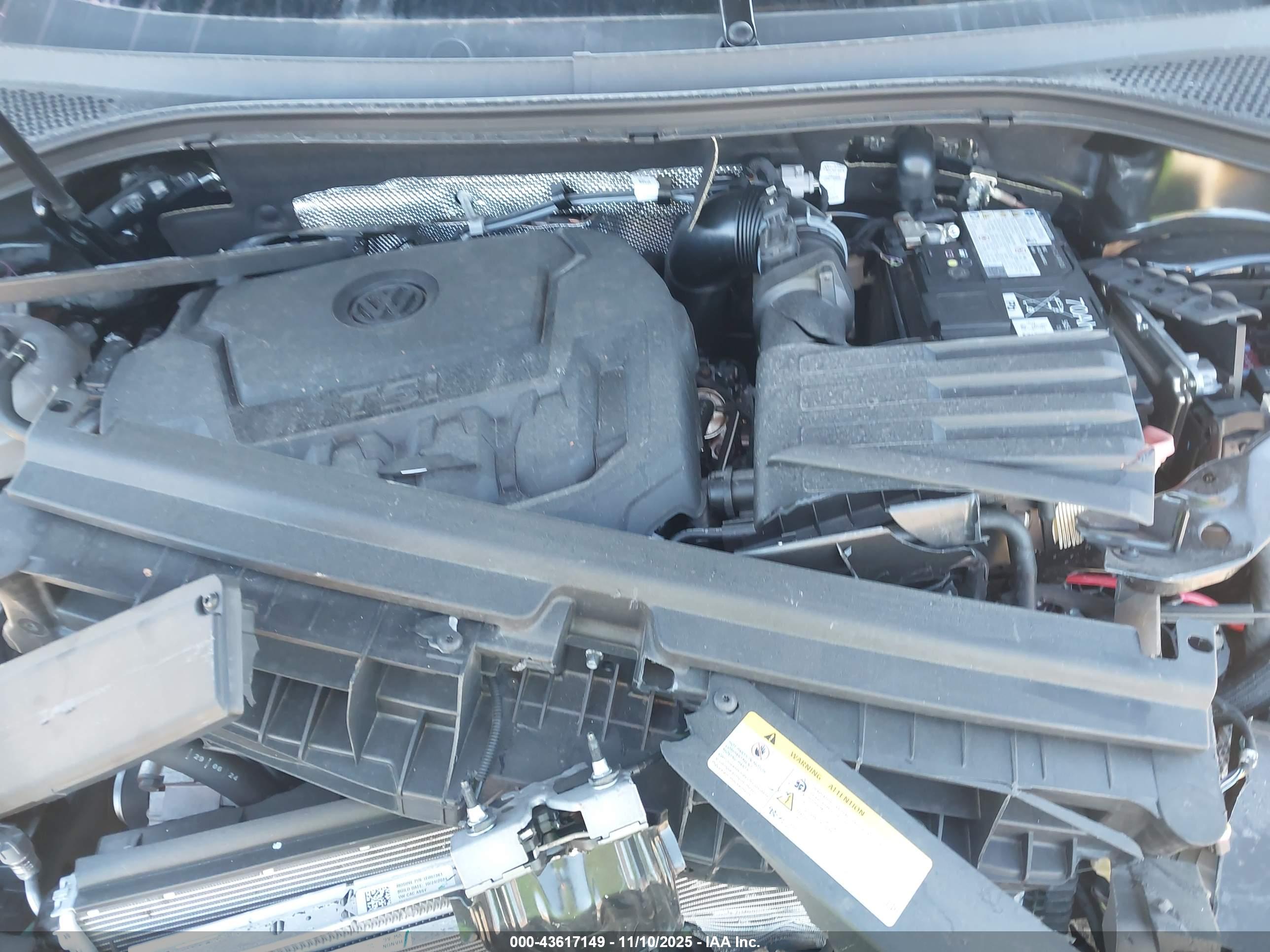 VOLKSWAGEN TIGUAN image 10
