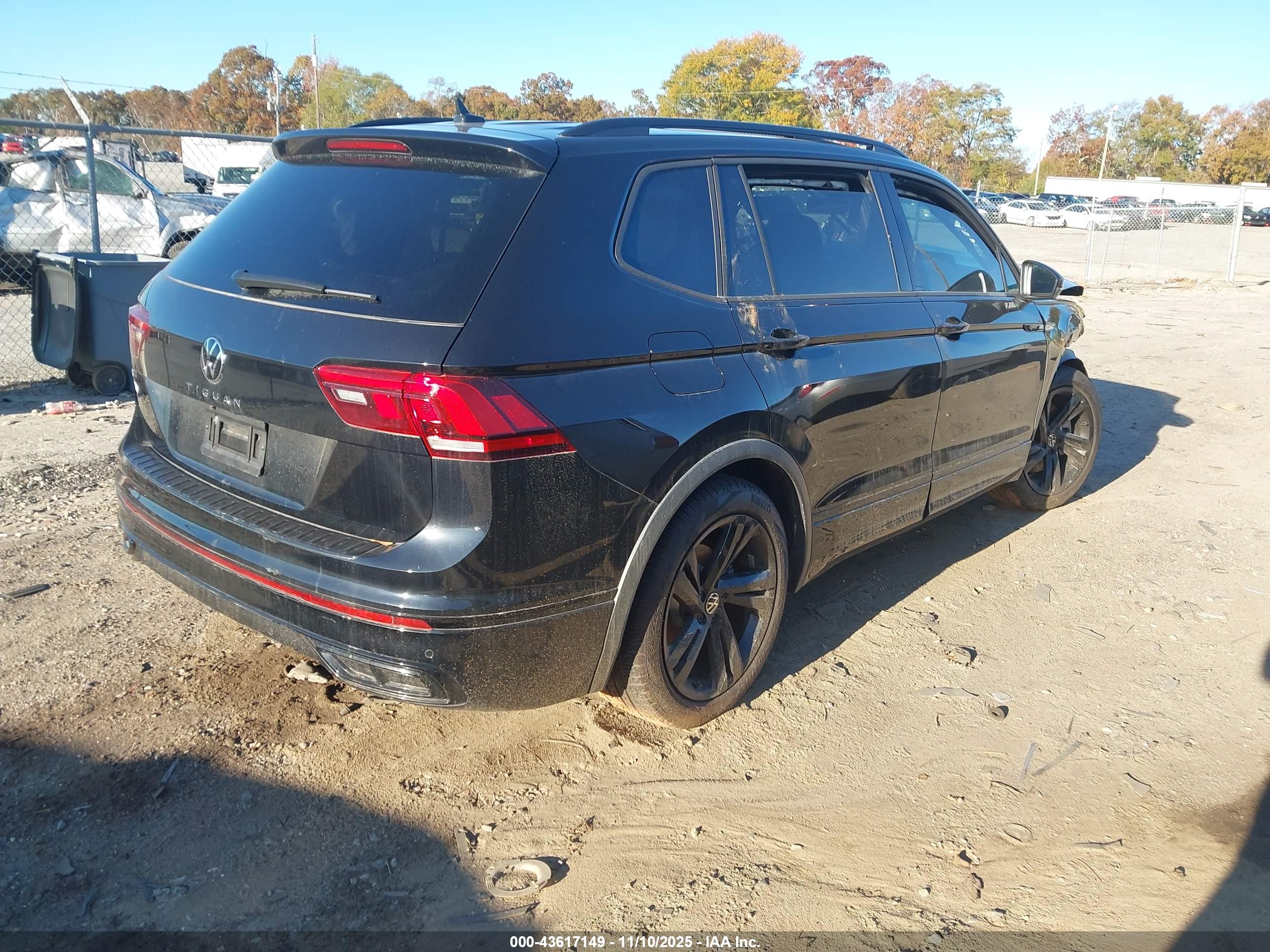 VOLKSWAGEN TIGUAN image 4