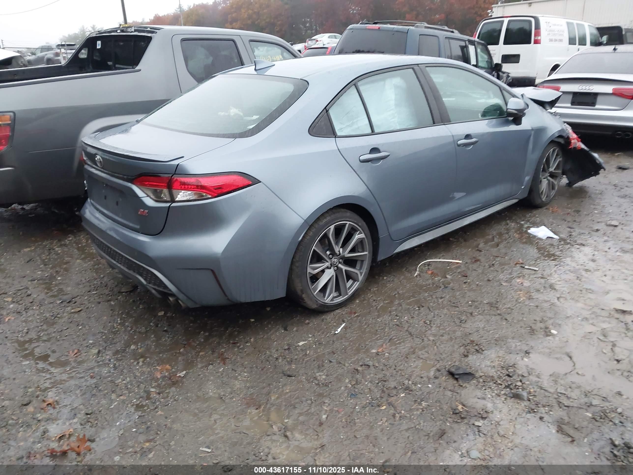 TOYOTA COROLLA image 4