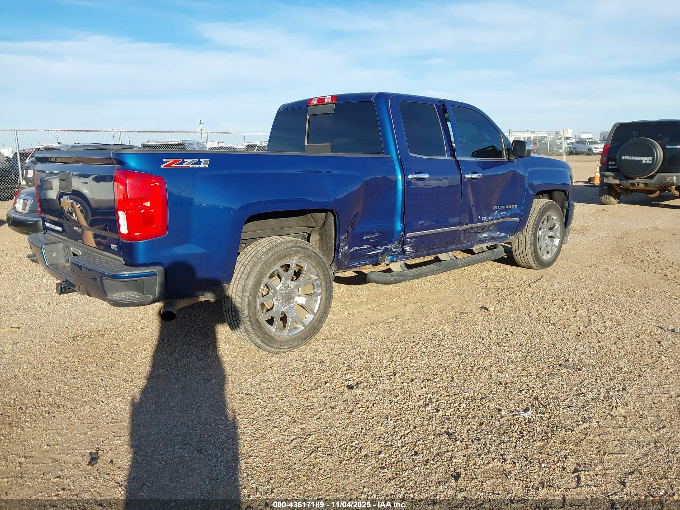 CHEVROLET SILVERADO image 4