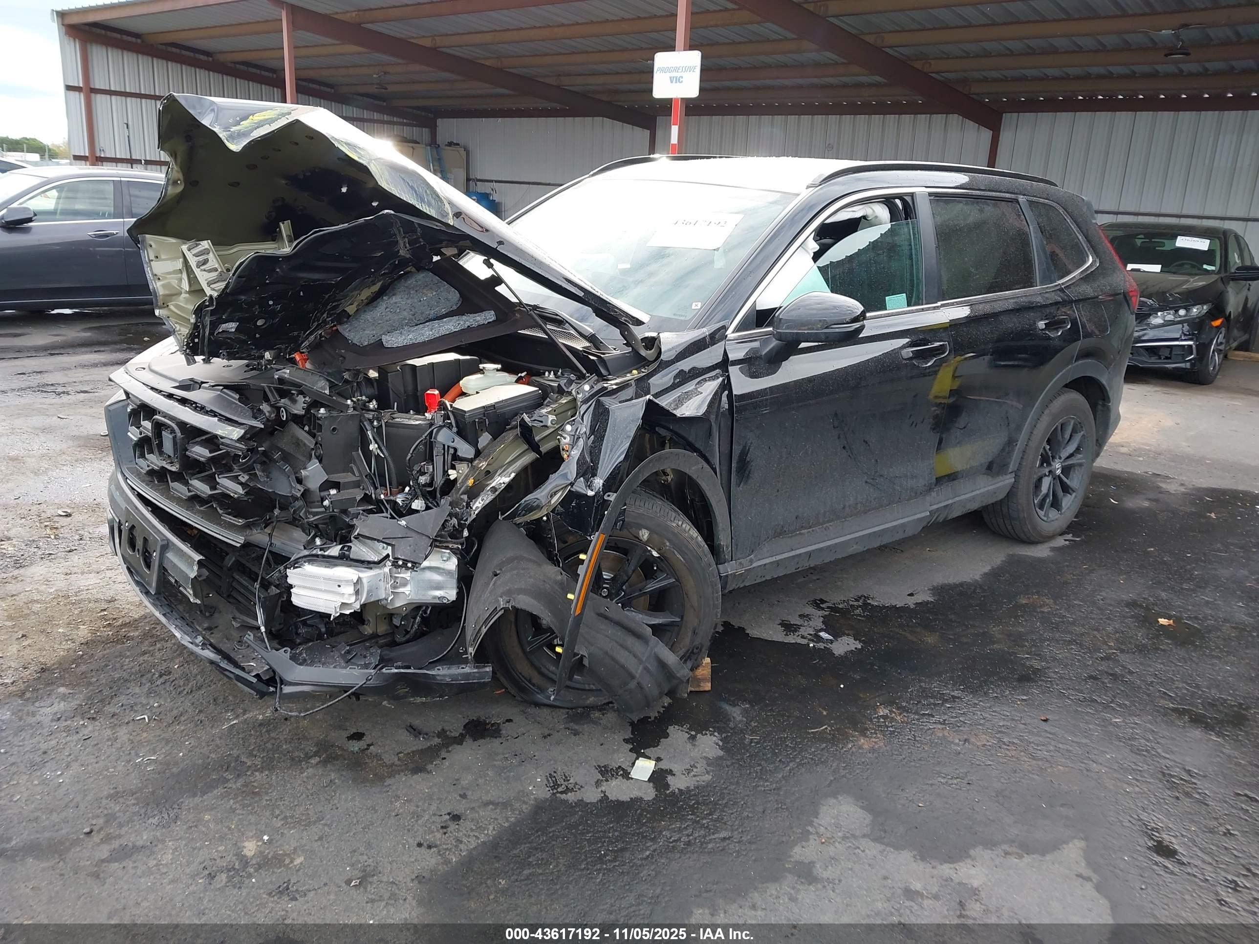 HONDA CR-V image 2