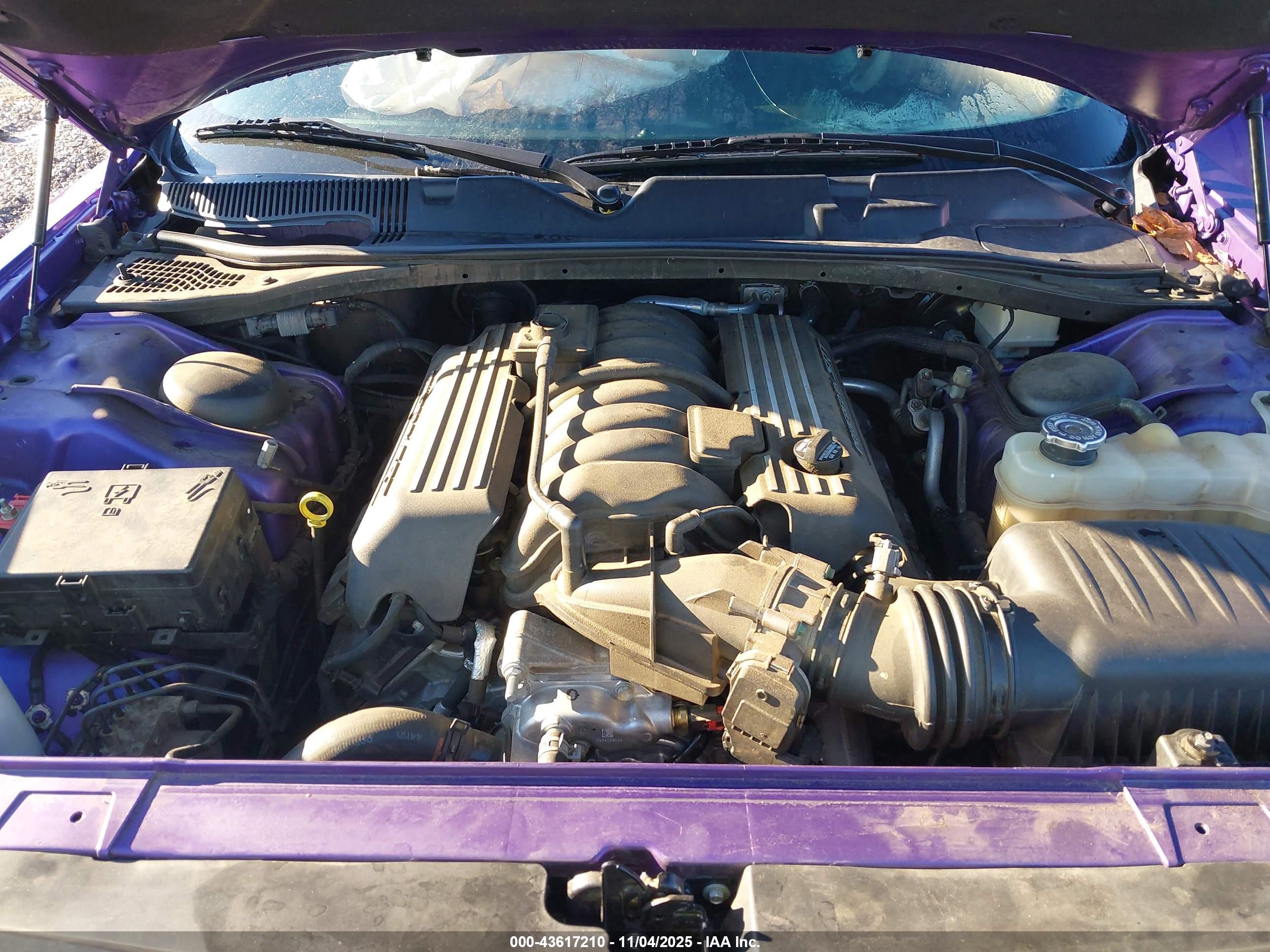 DODGE CHALLENGER image 10