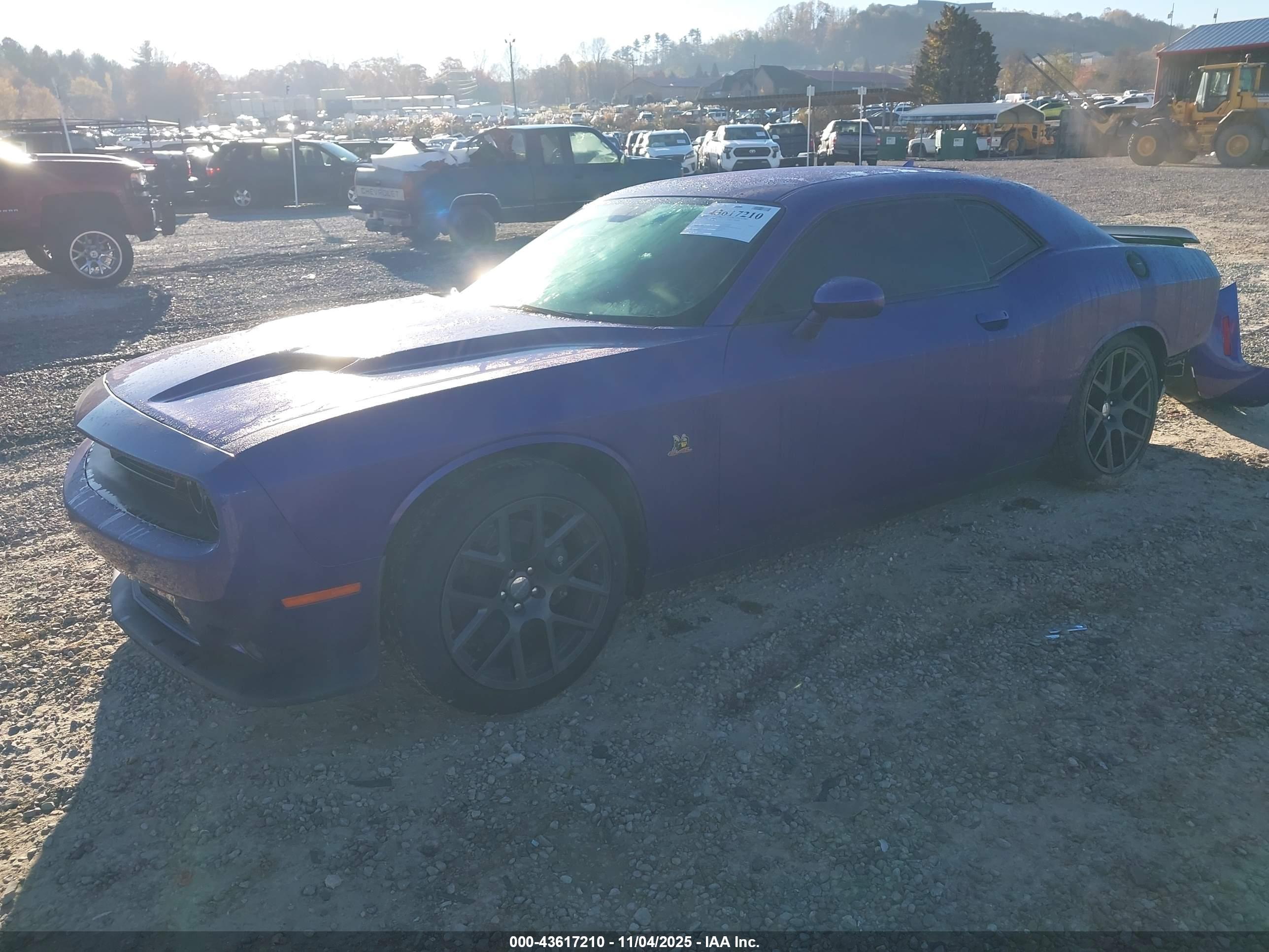 DODGE CHALLENGER image 2