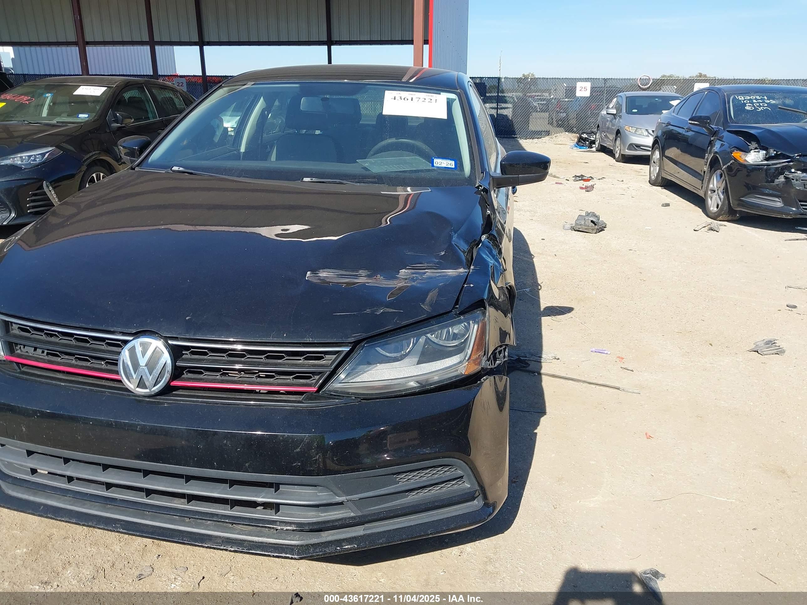 VOLKSWAGEN JETTA image 6