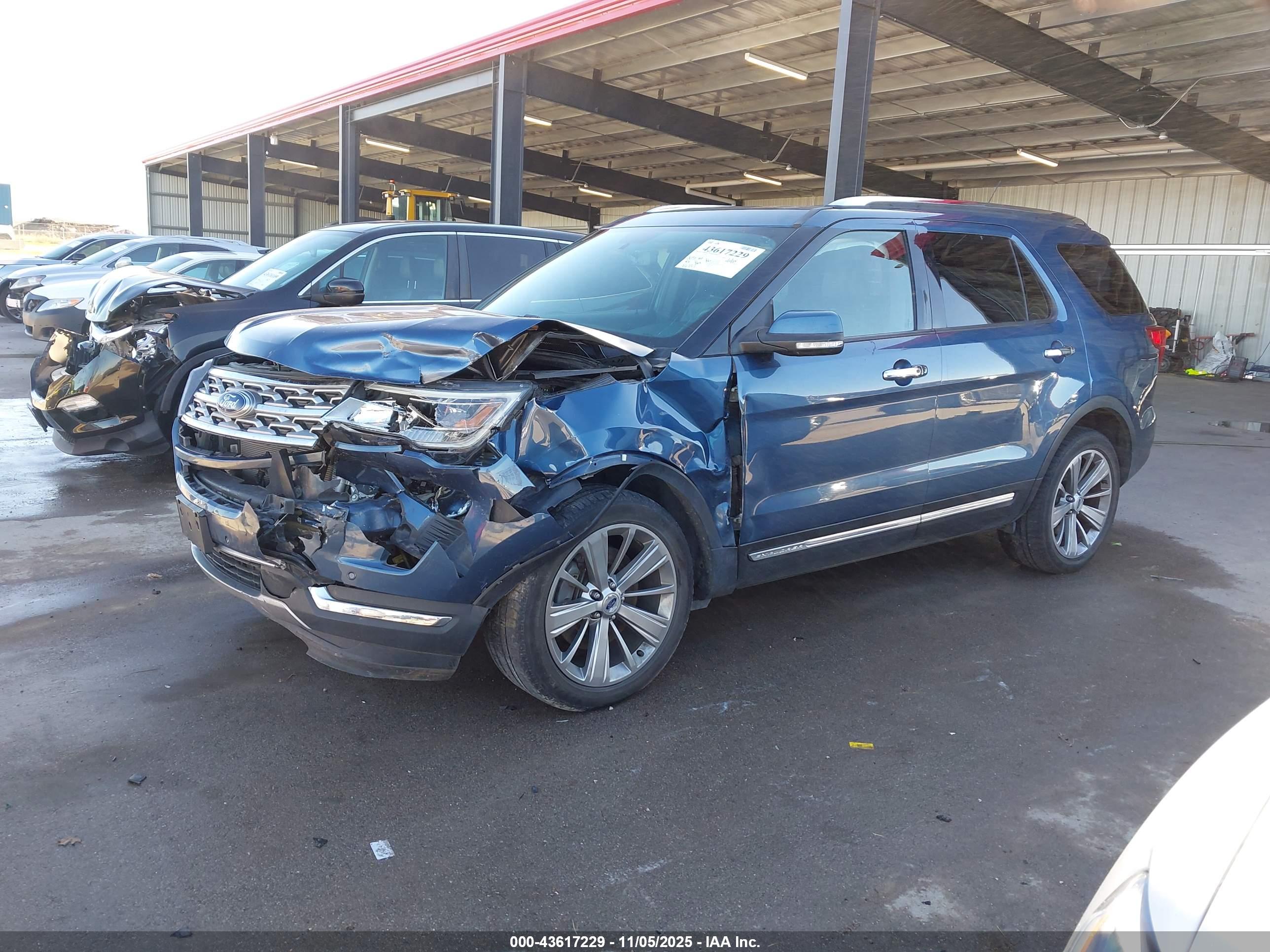 FORD EXPLORER image 2