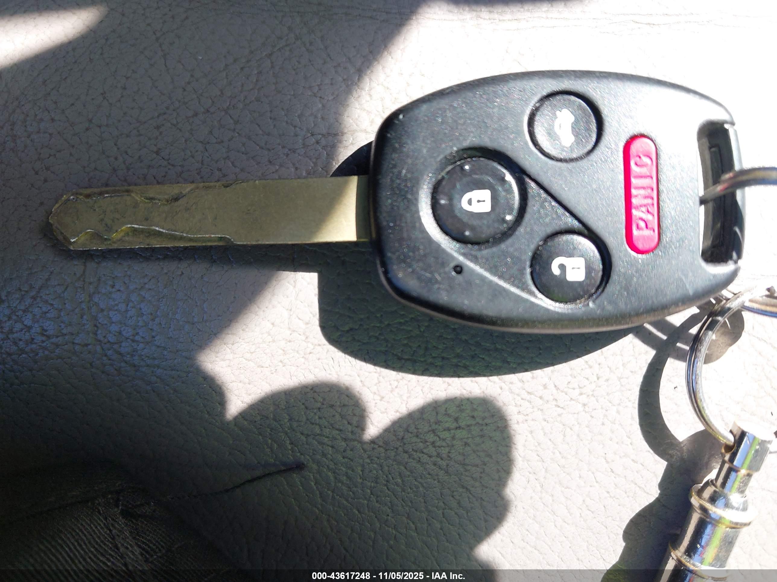HONDA PILOT image 11
