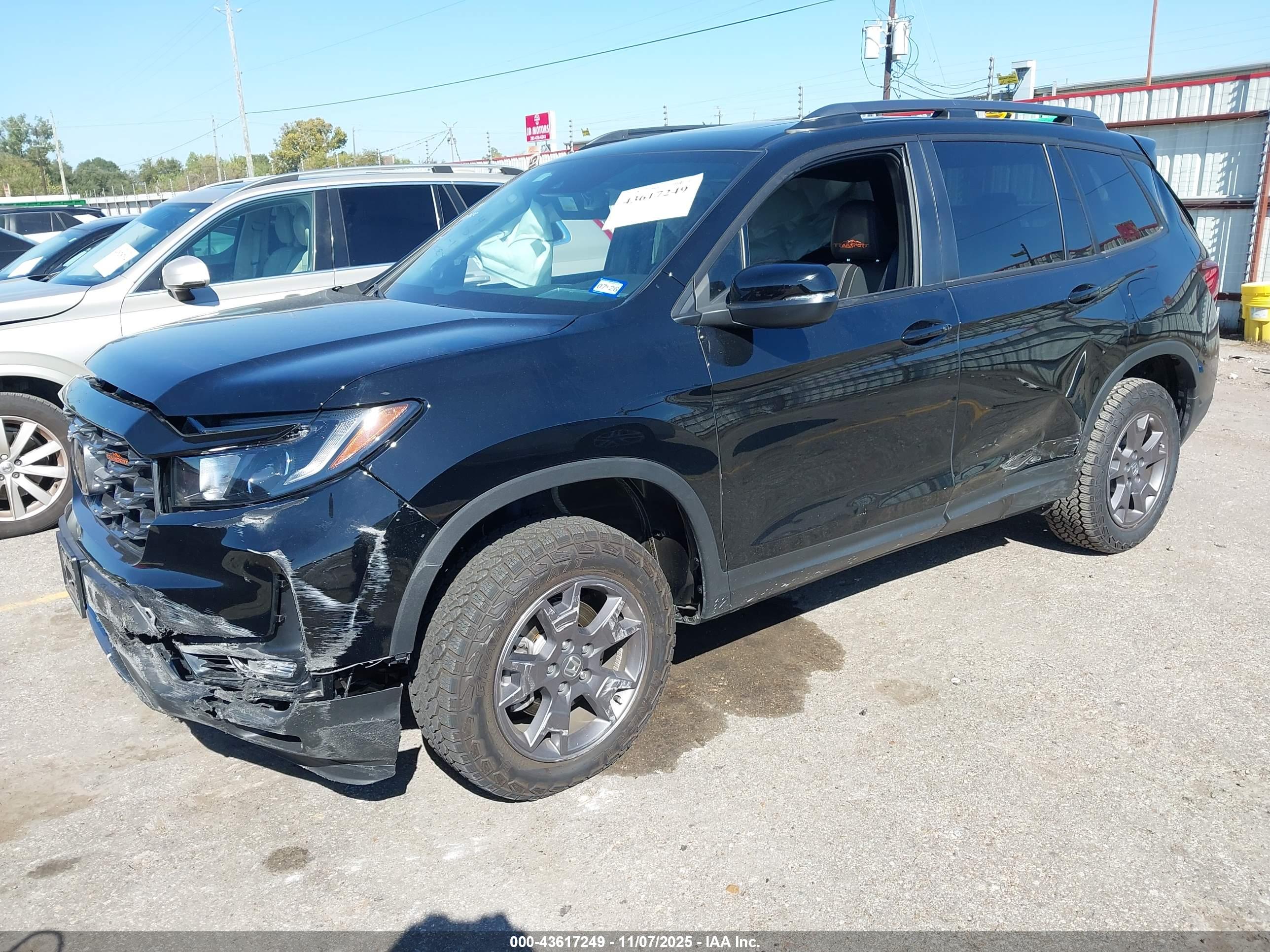 HONDA PASSPORT image 2