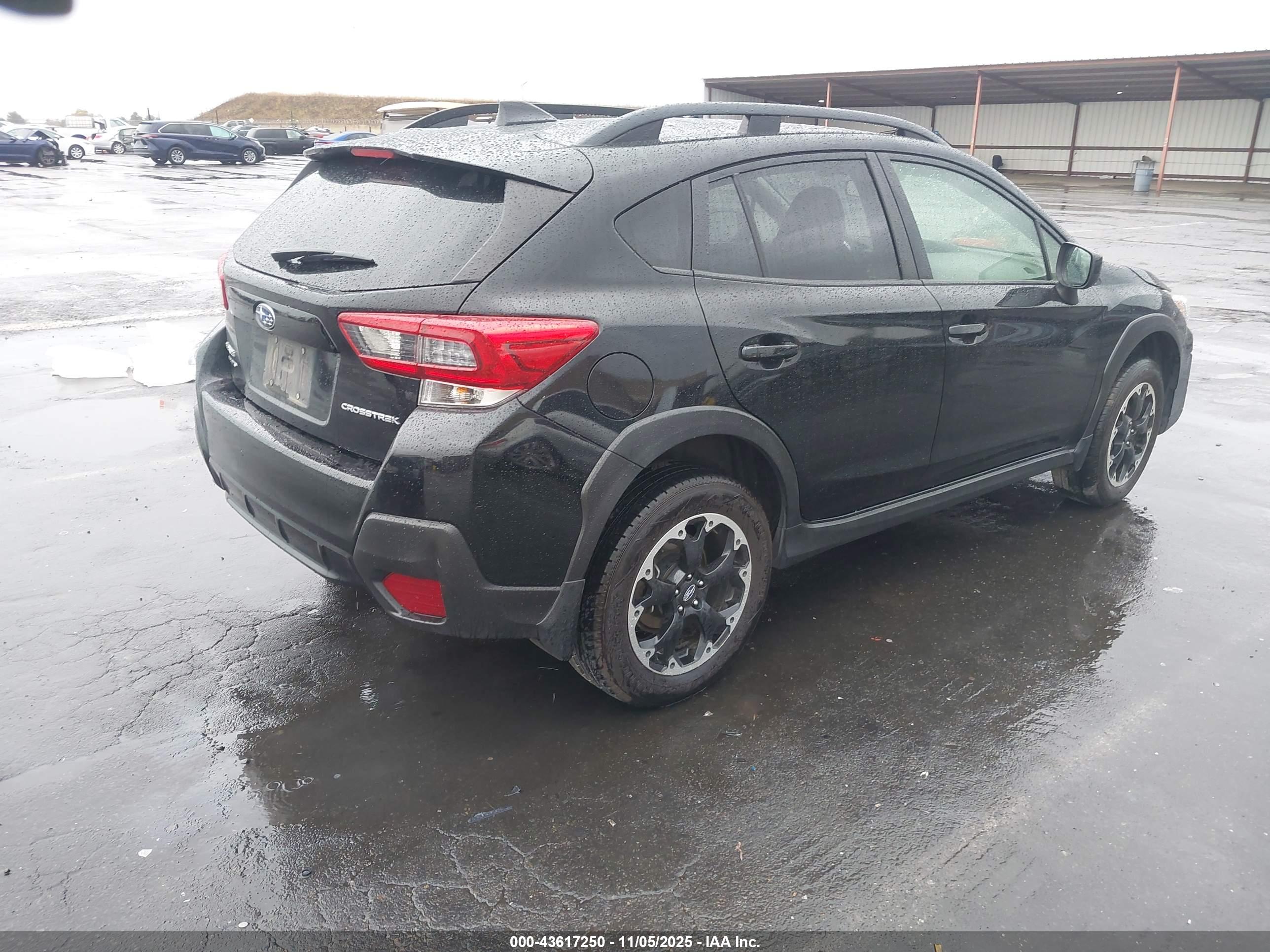 SUBARU CROSSTREK image 4
