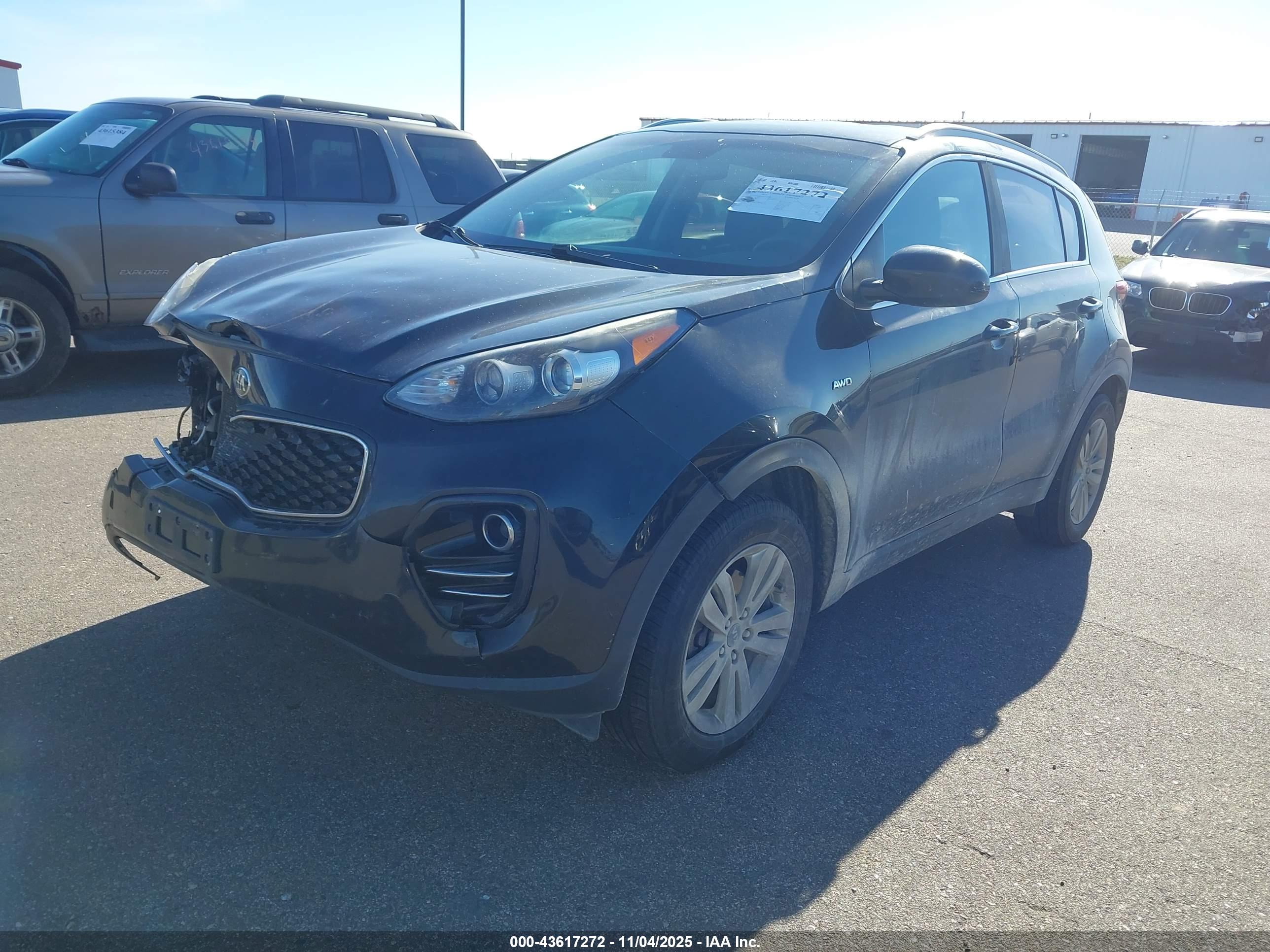 KIA SPORTAGE image 2