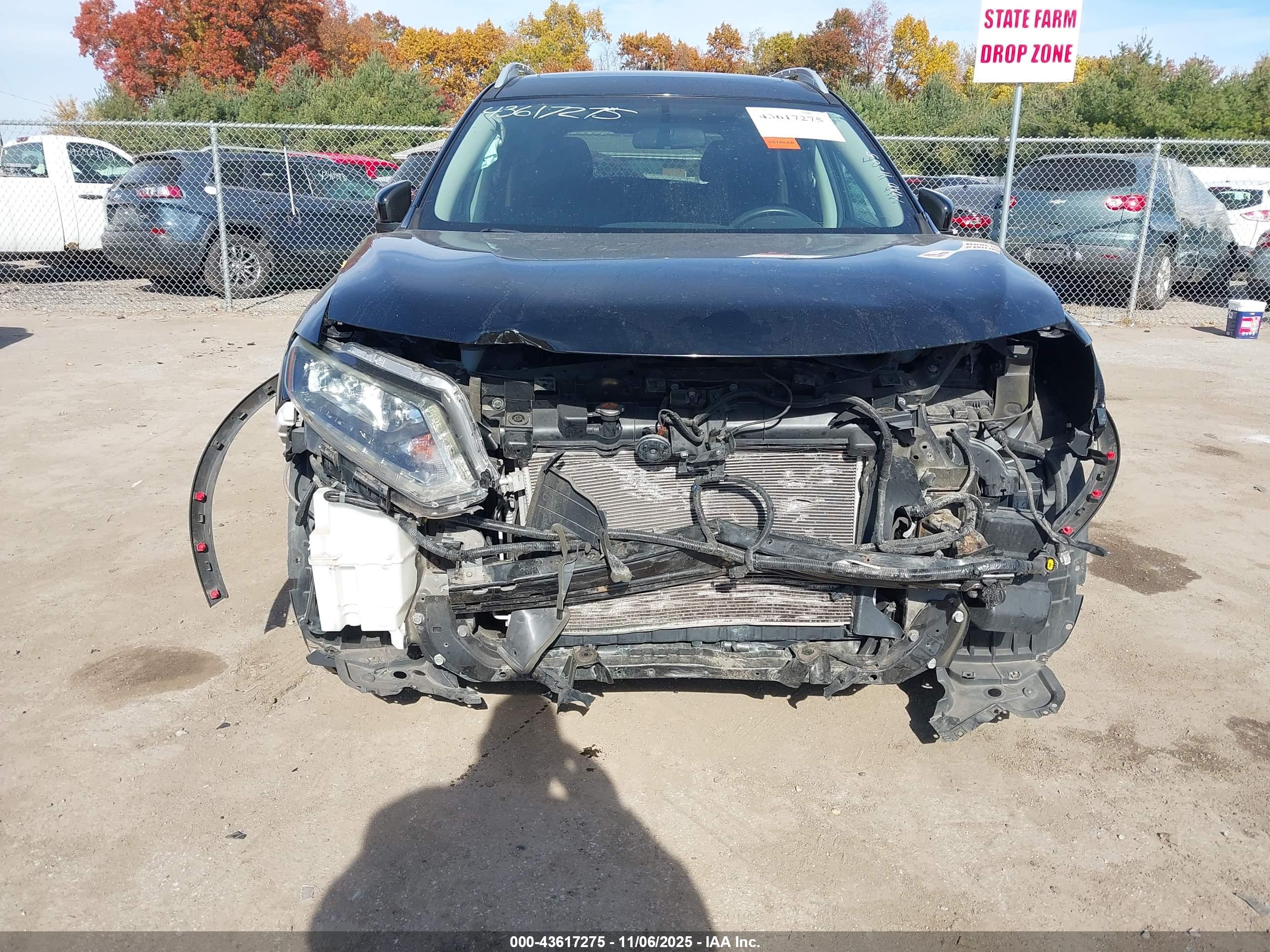 NISSAN ROGUE image 6