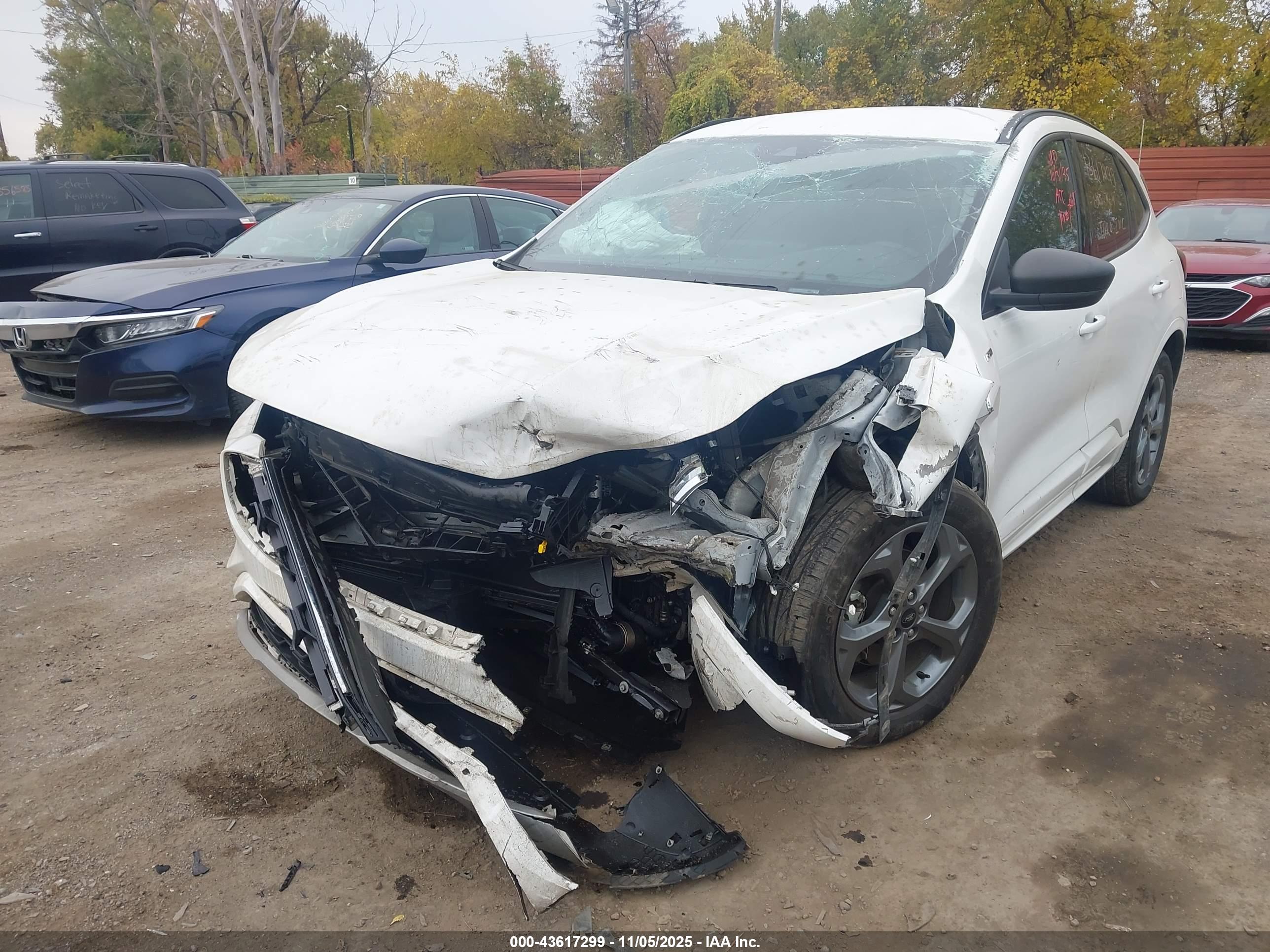 FORD ESCAPE image 6