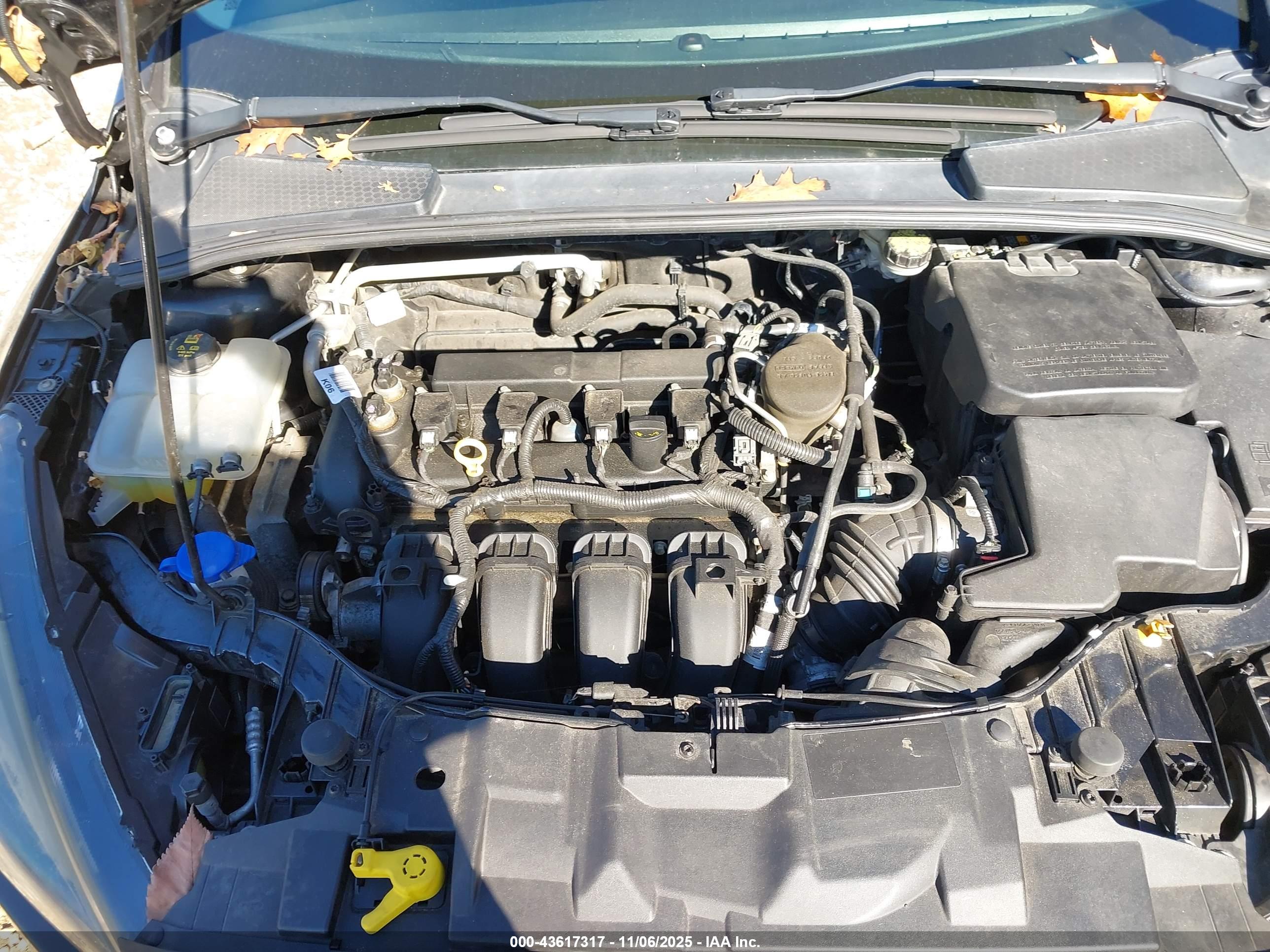 FORD FOCUS image 10