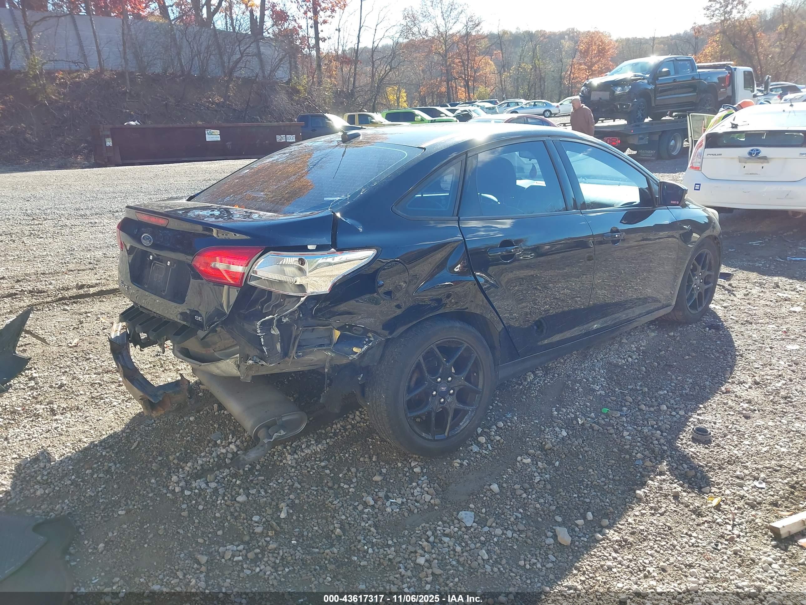 FORD FOCUS image 4