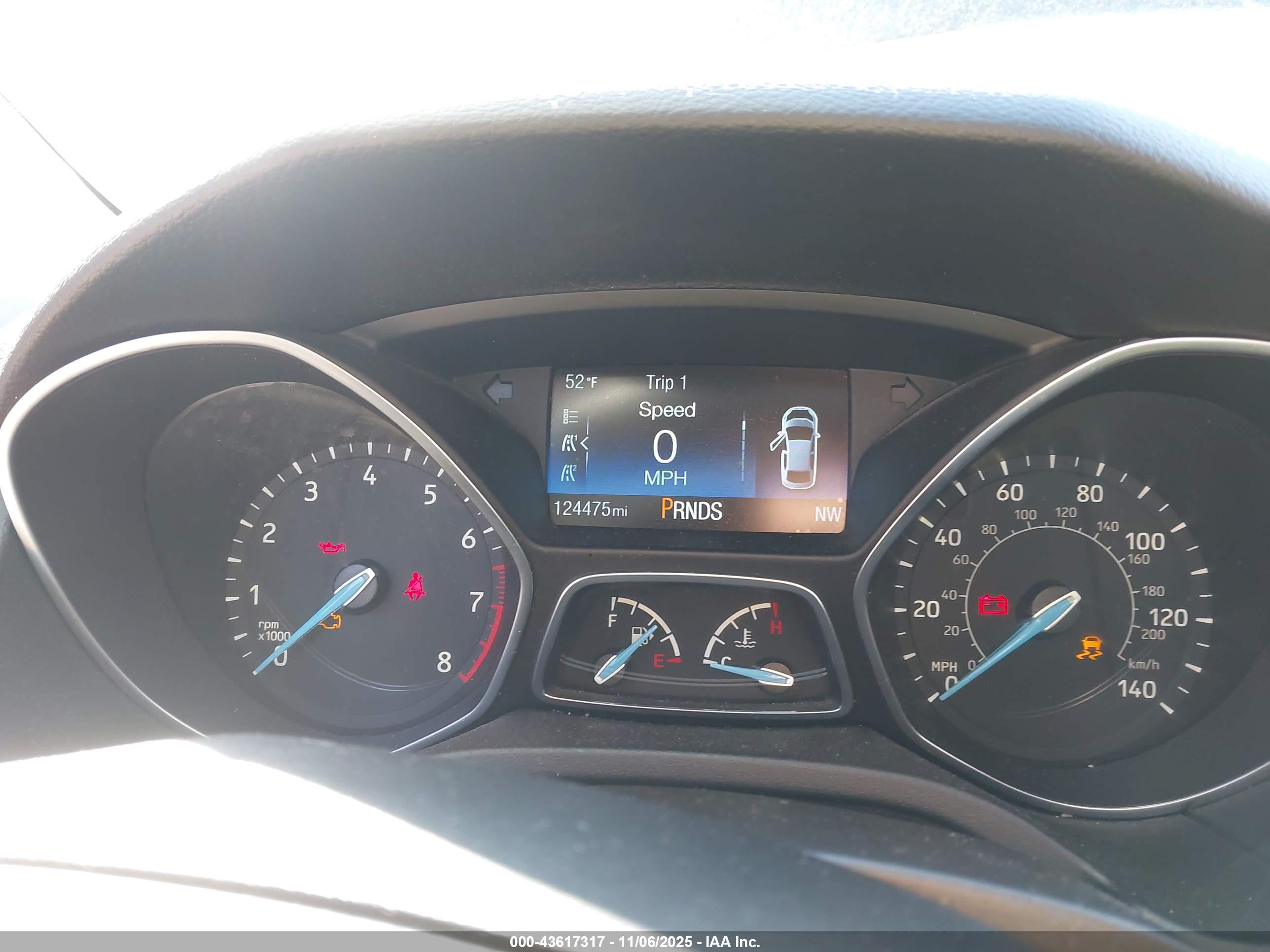 FORD FOCUS image 7