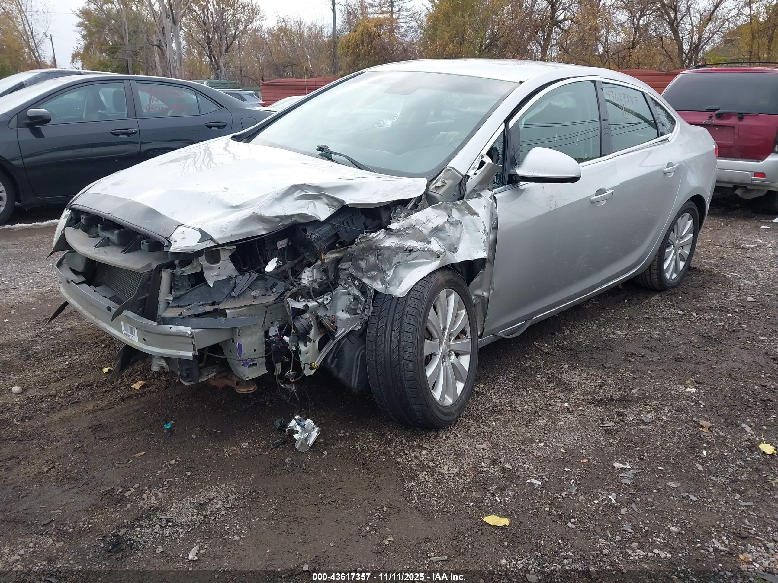 BUICK VERANO image 2