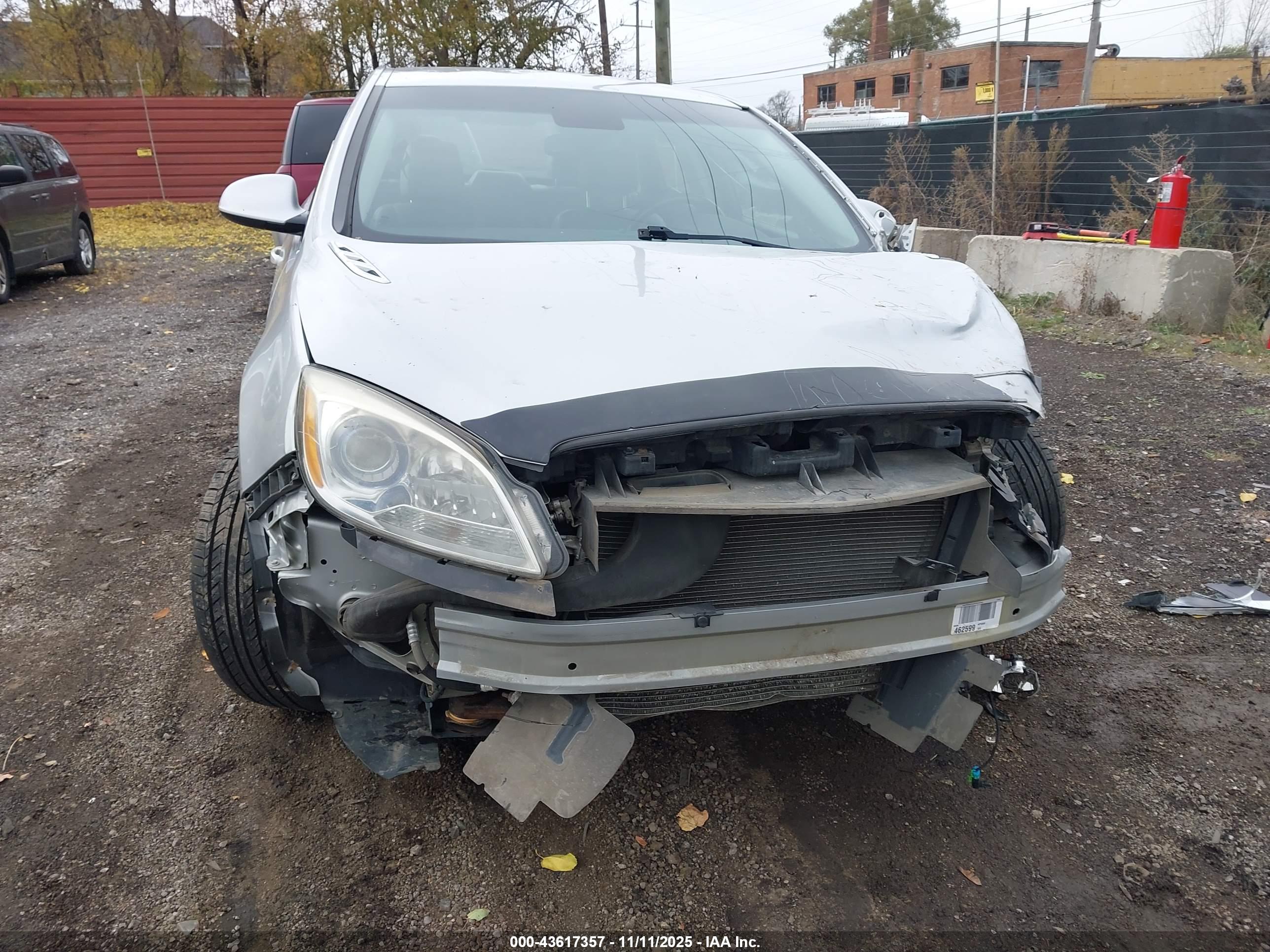 BUICK VERANO image 6