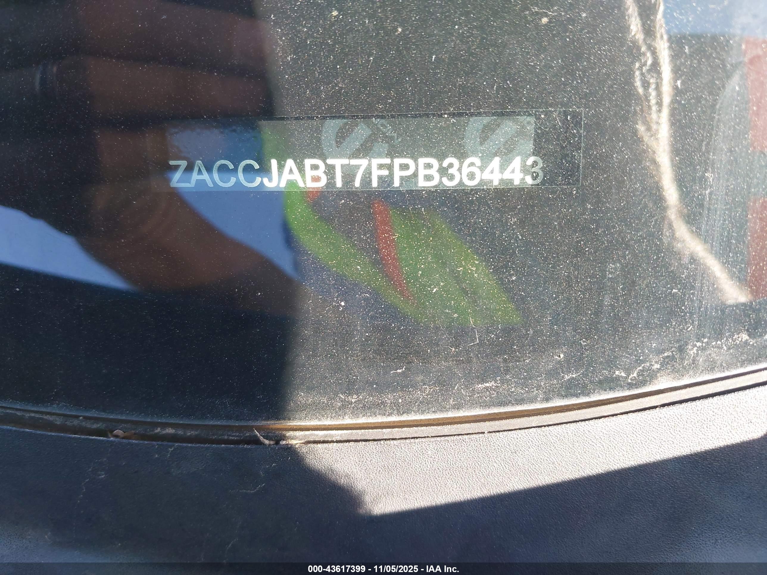 JEEP RENEGADE image 9