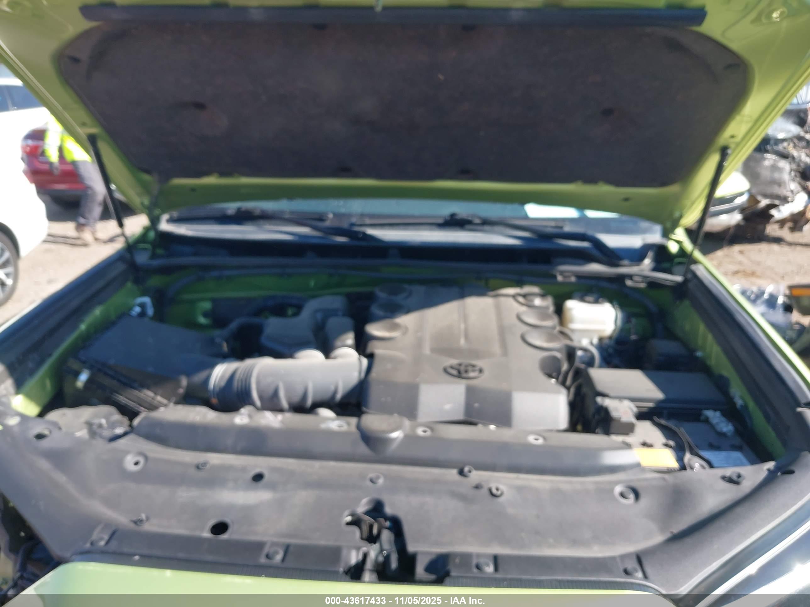 TOYOTA 4RUNNER image 10