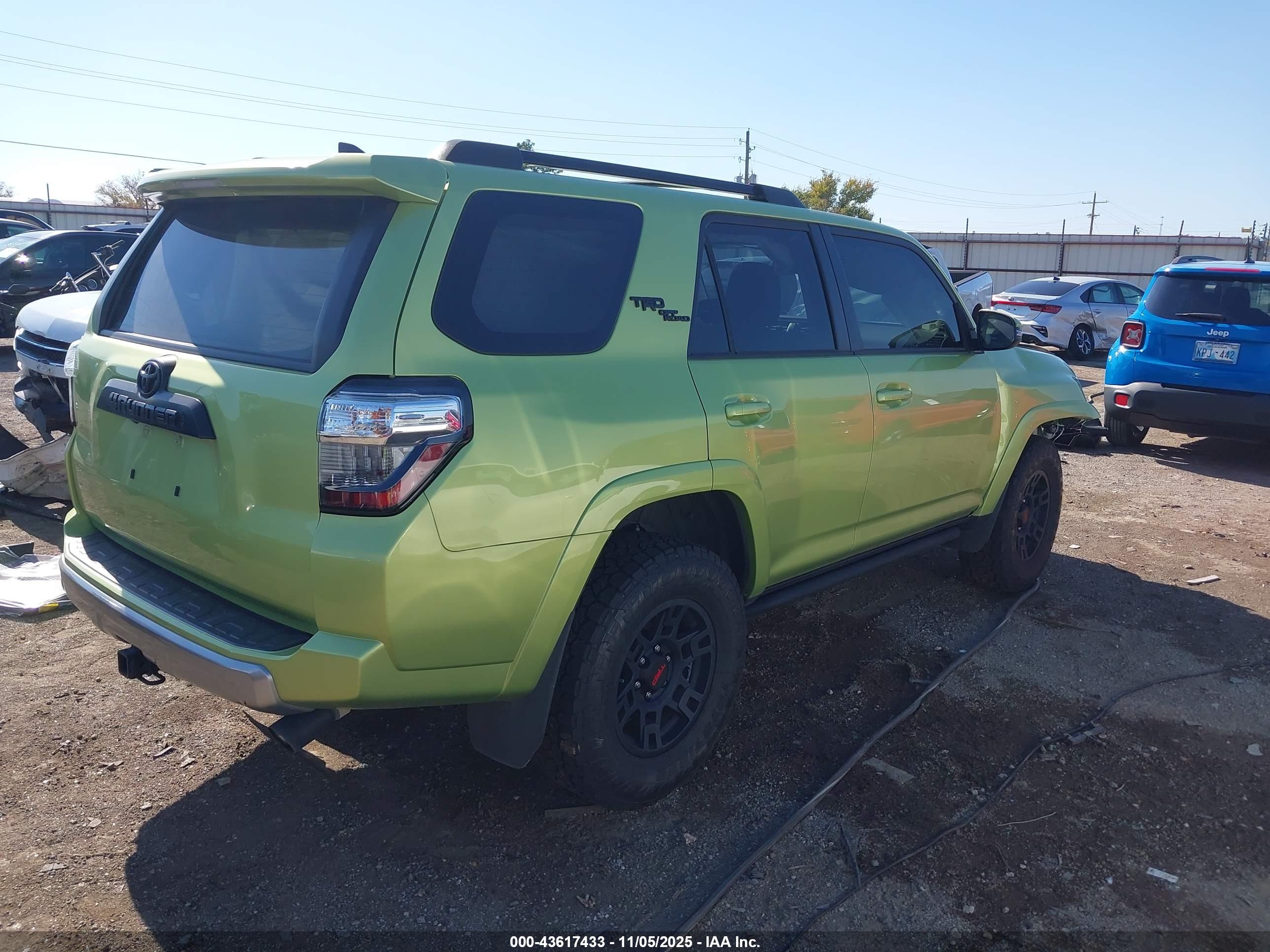 TOYOTA 4RUNNER image 4