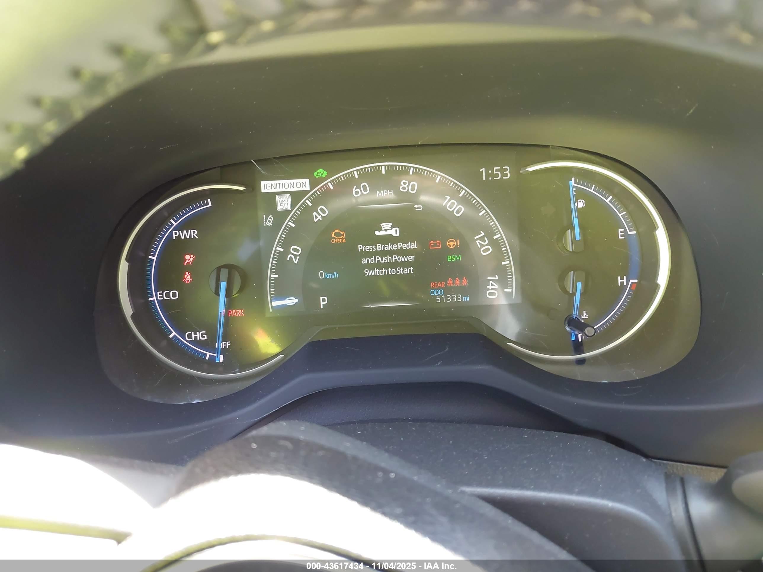 TOYOTA RAV4 image 7