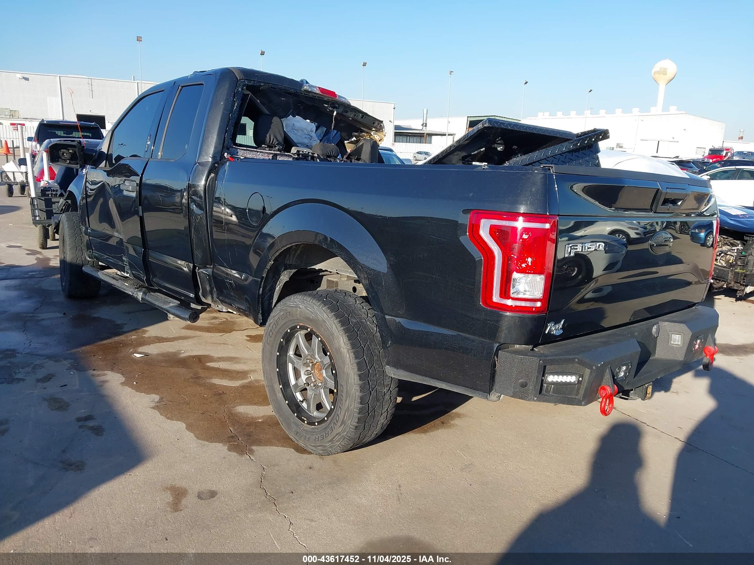 FORD F-150 image 3
