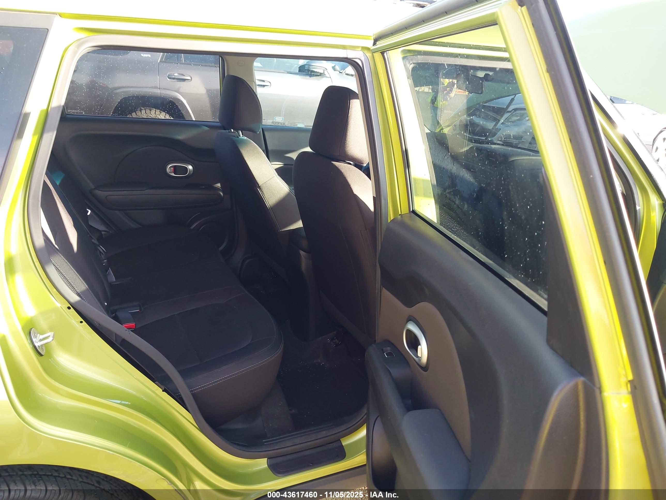 KIA SOUL image 8