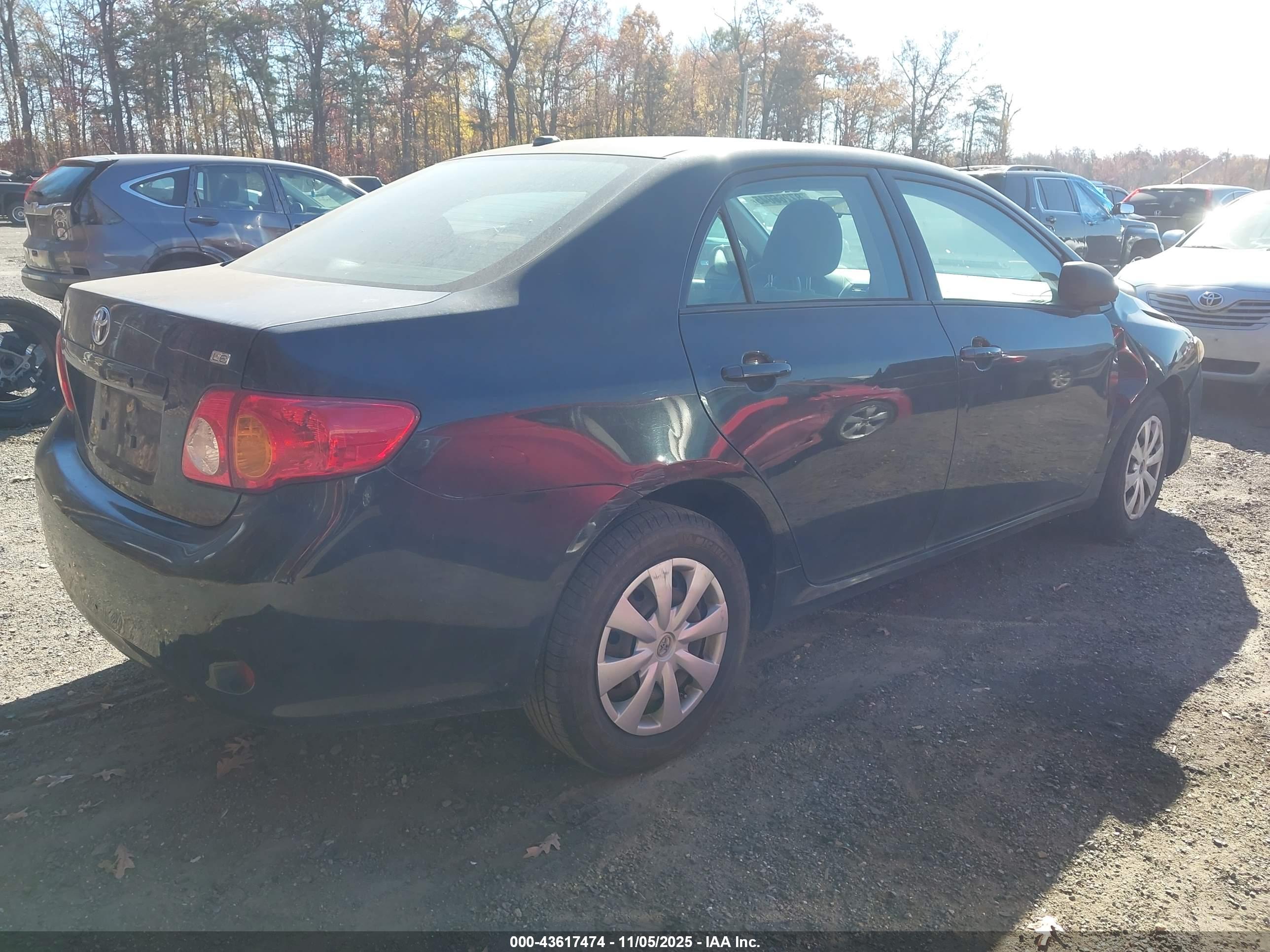 TOYOTA COROLLA image 4