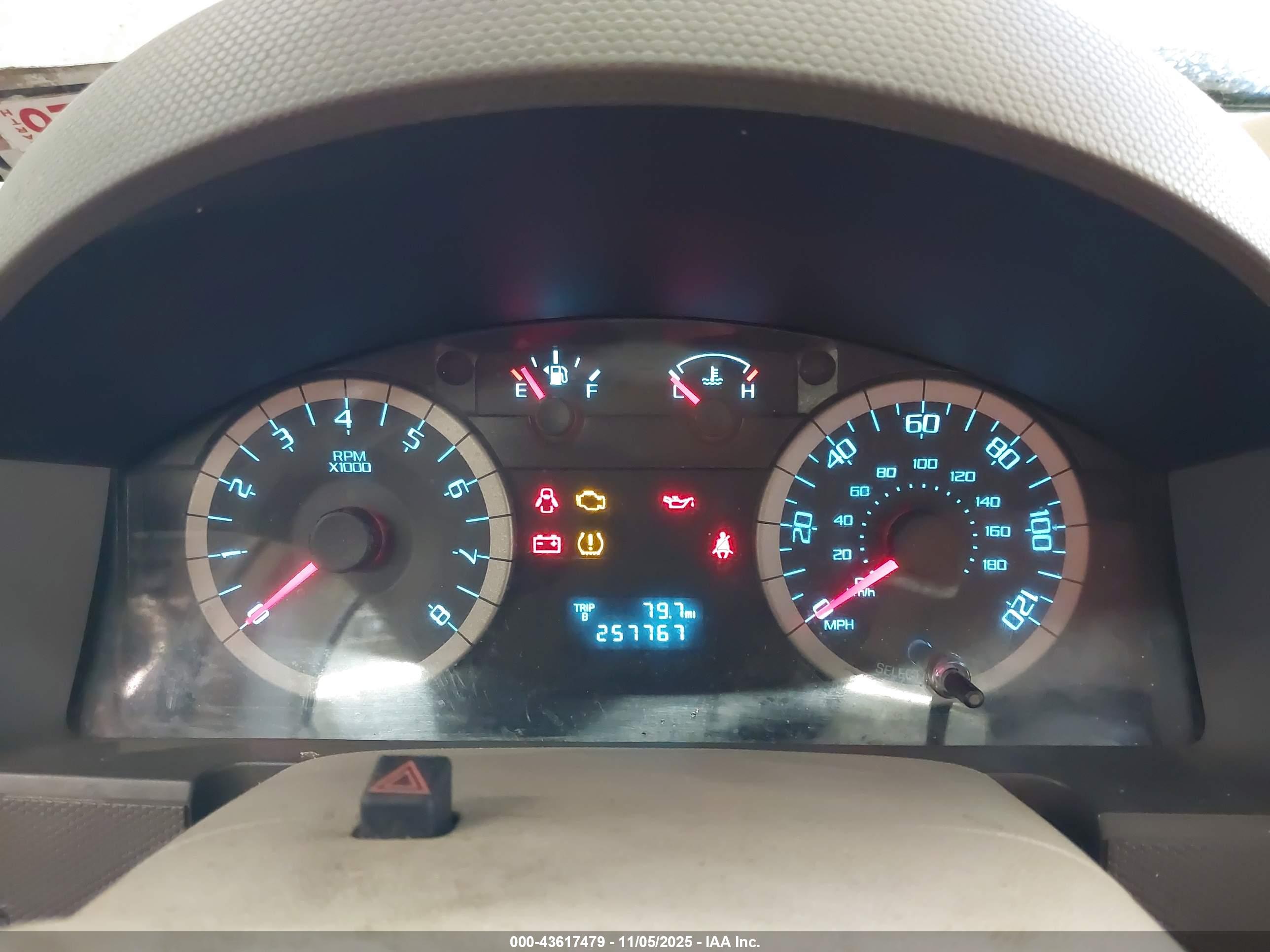 FORD ESCAPE image 7