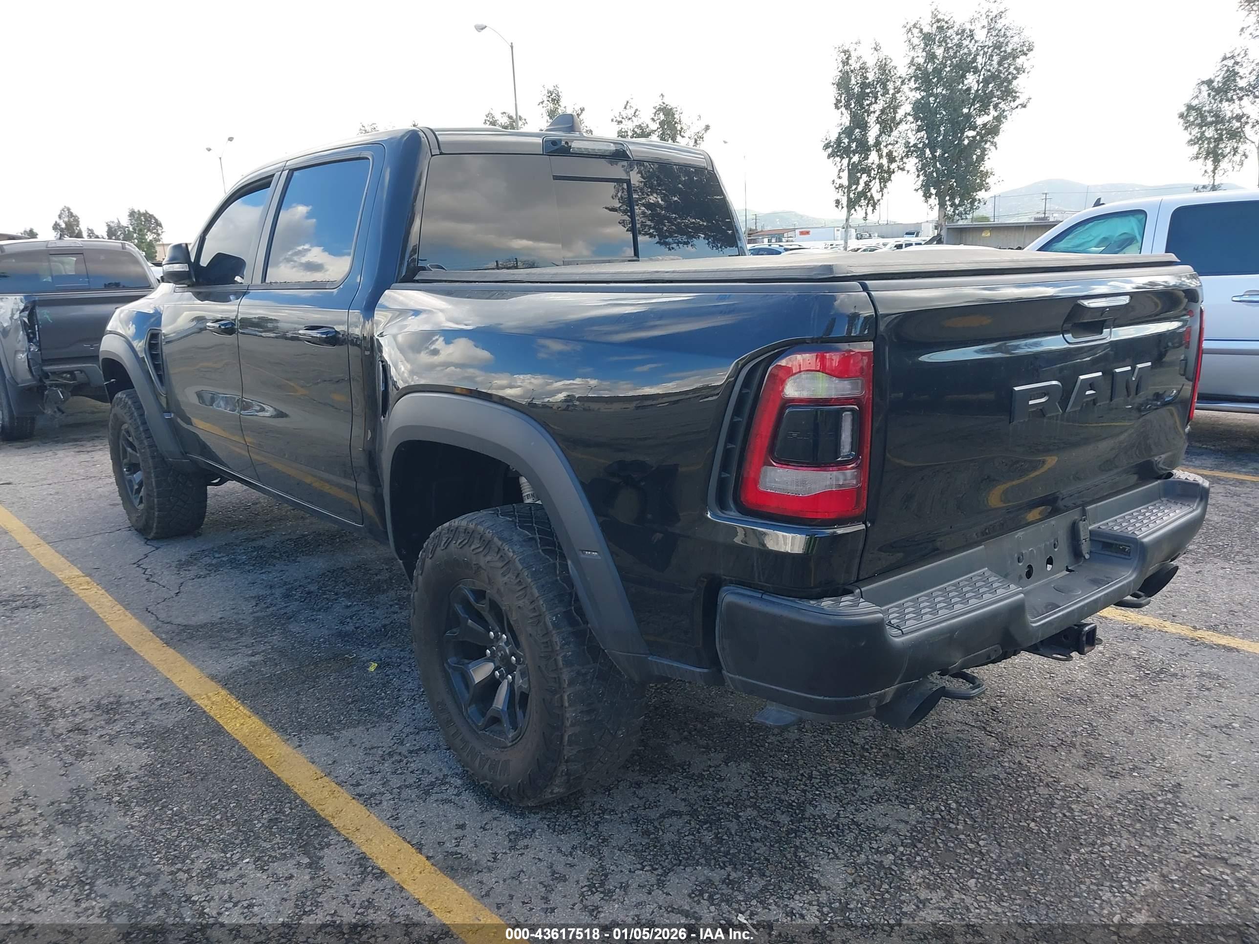 RAM 1500 image 3