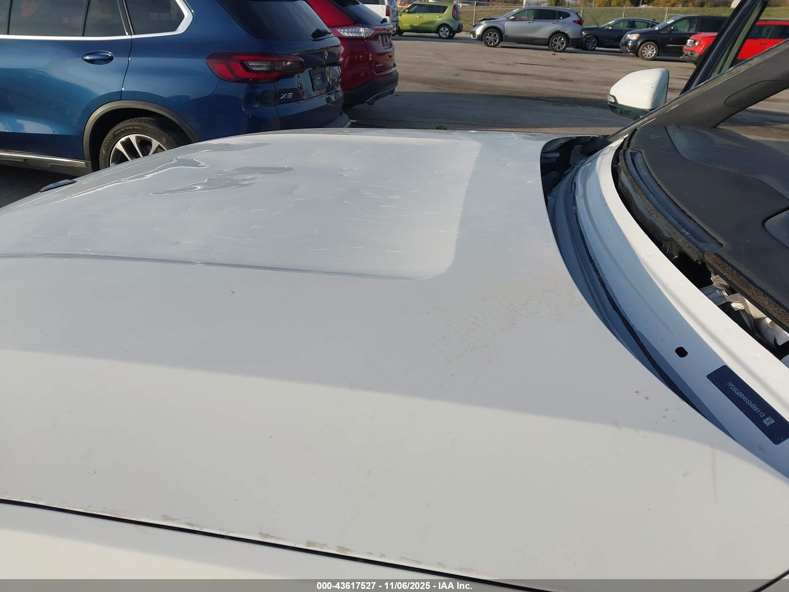 RIVIAN R1S image 6