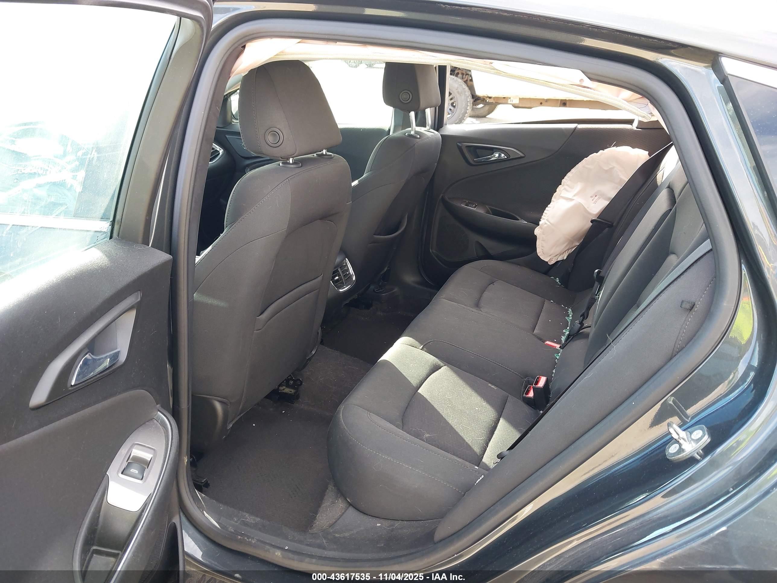 CHEVROLET MALIBU image 8