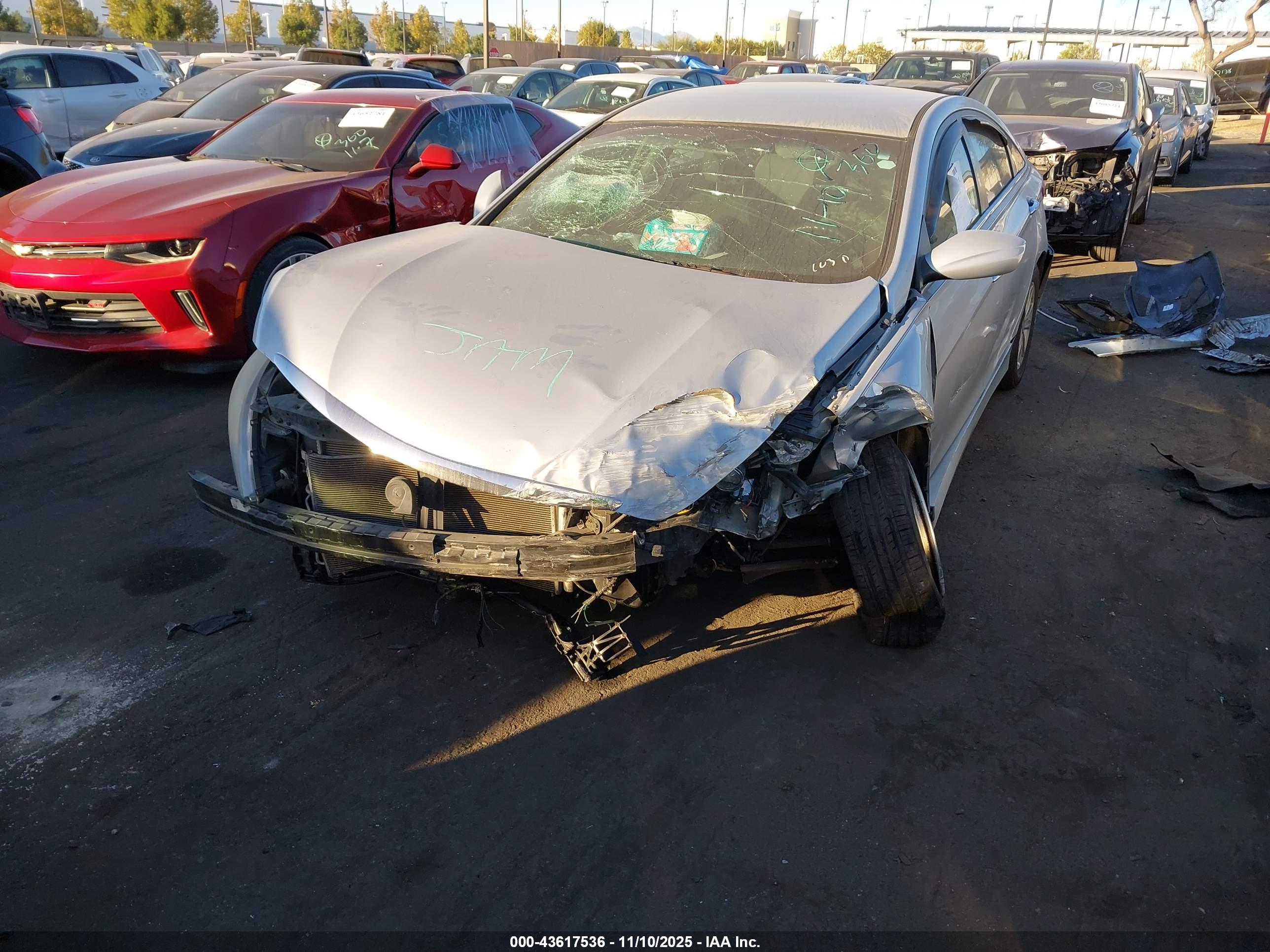 HYUNDAI SONATA image 6