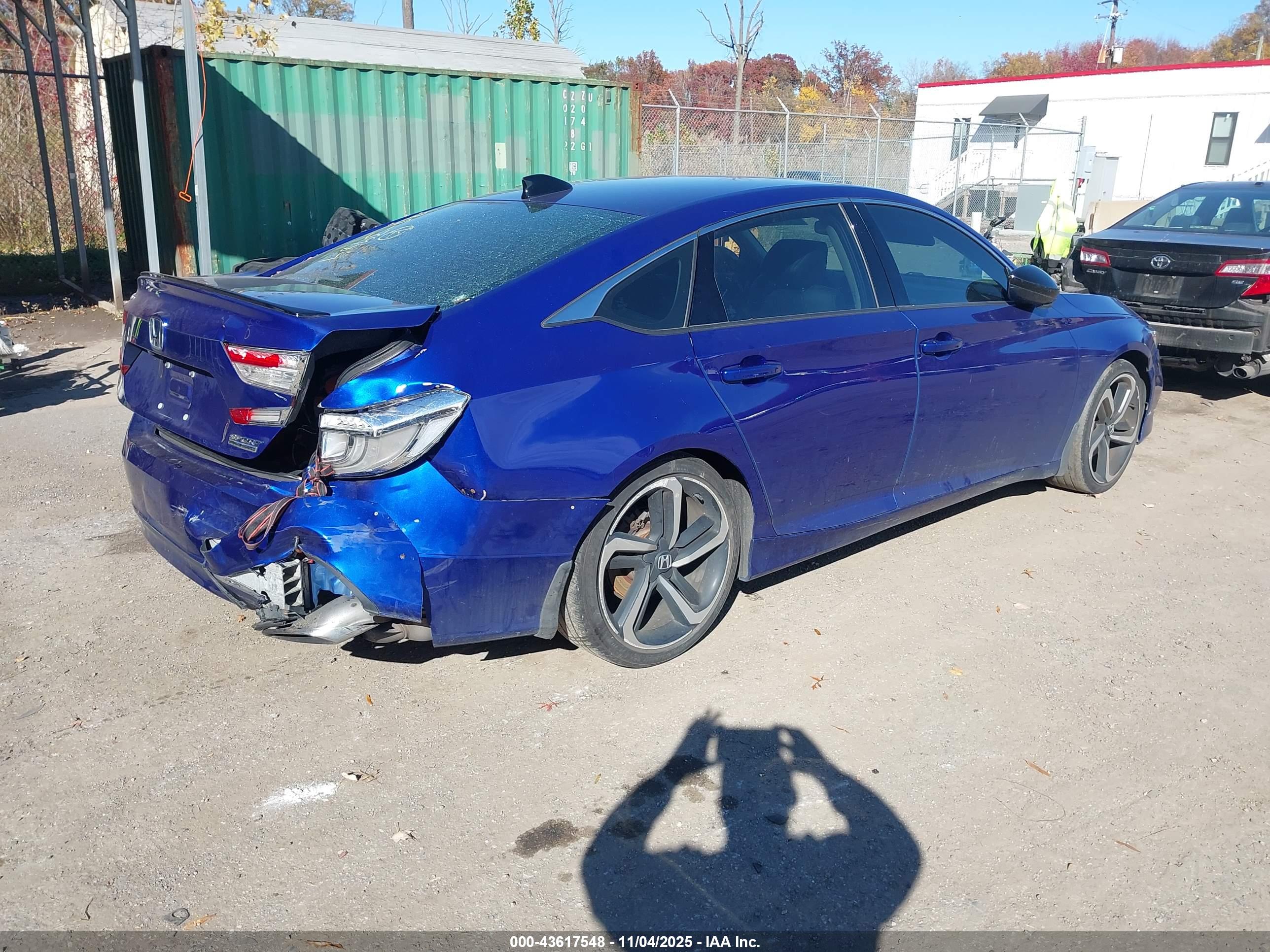 HONDA ACCORD image 4