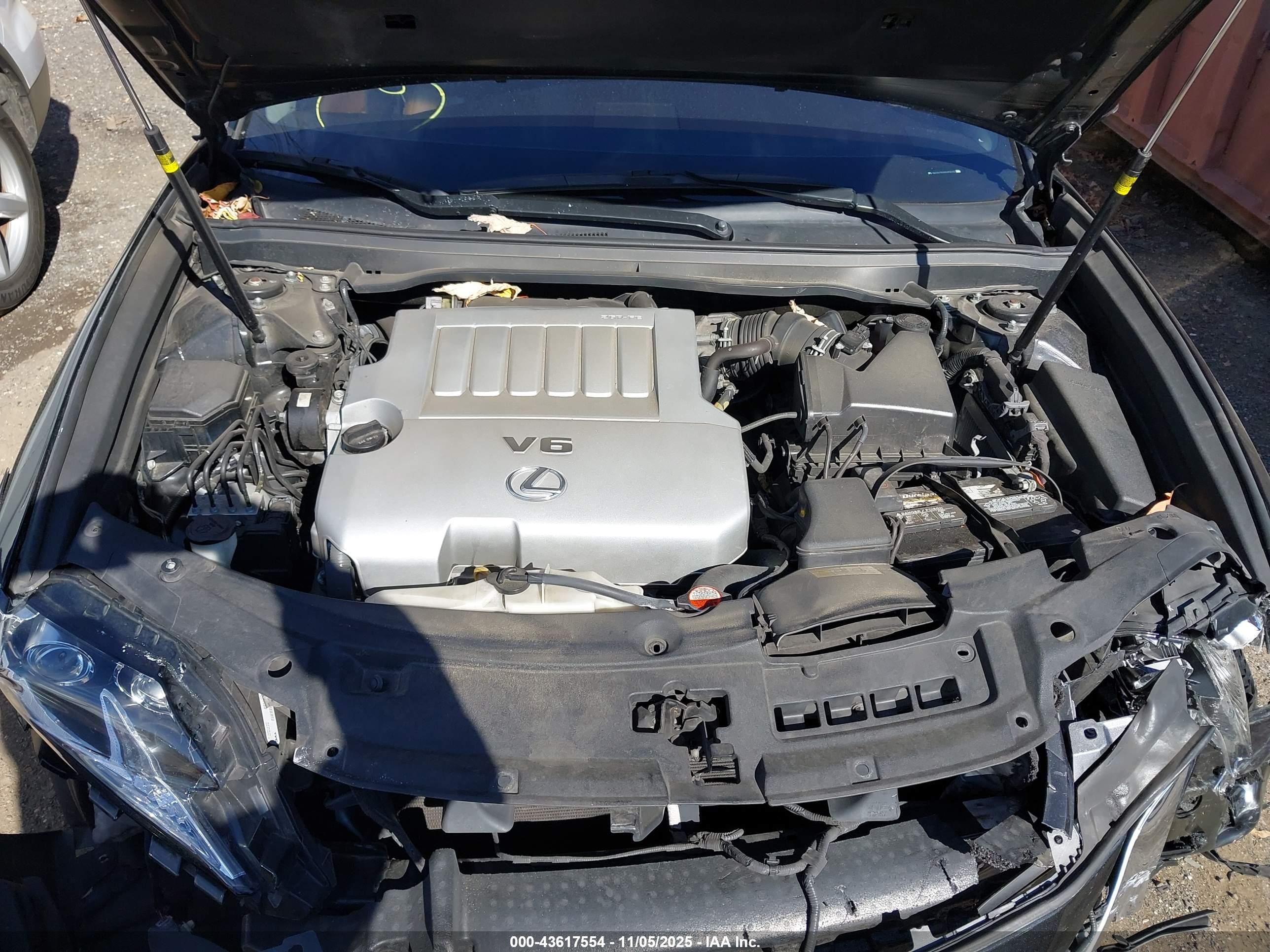 LEXUS ES image 10