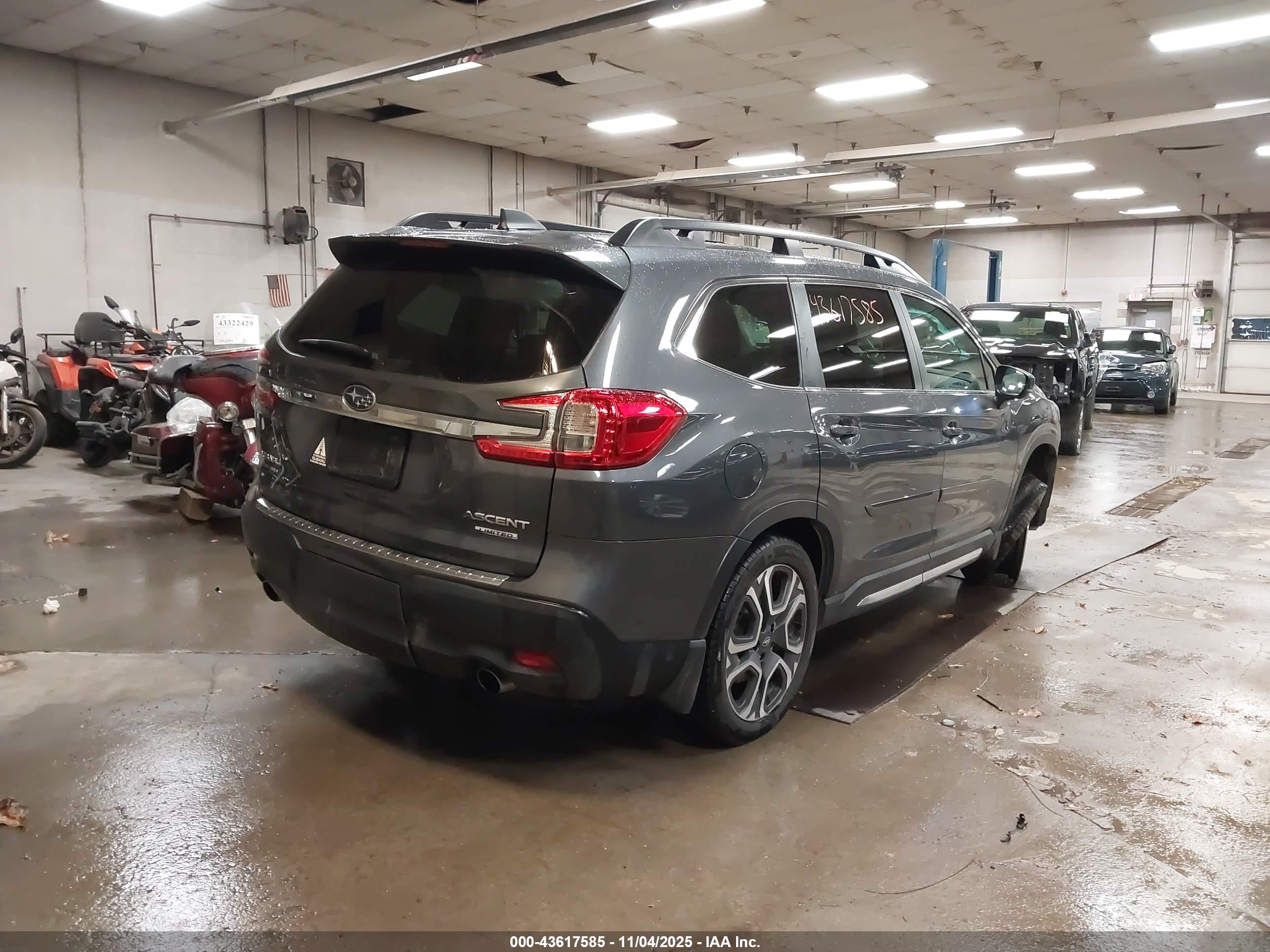 SUBARU ASCENT image 4