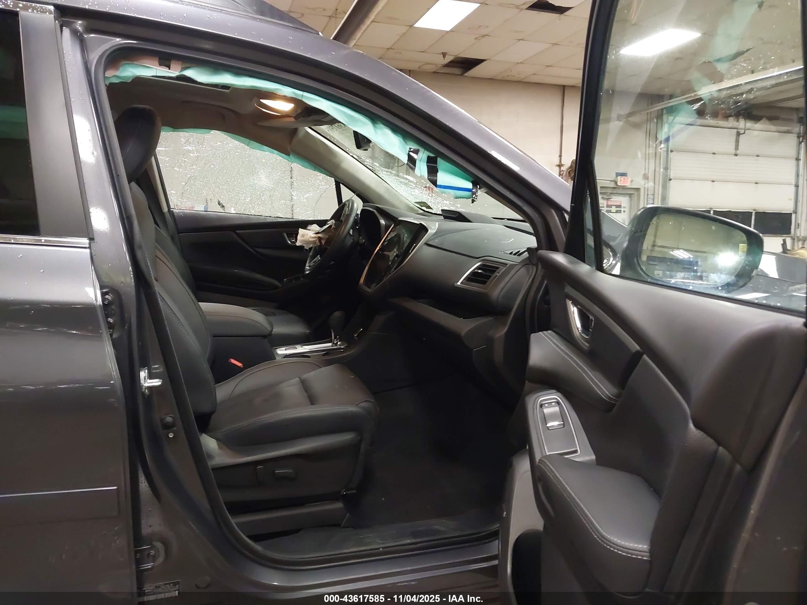 SUBARU ASCENT image 5