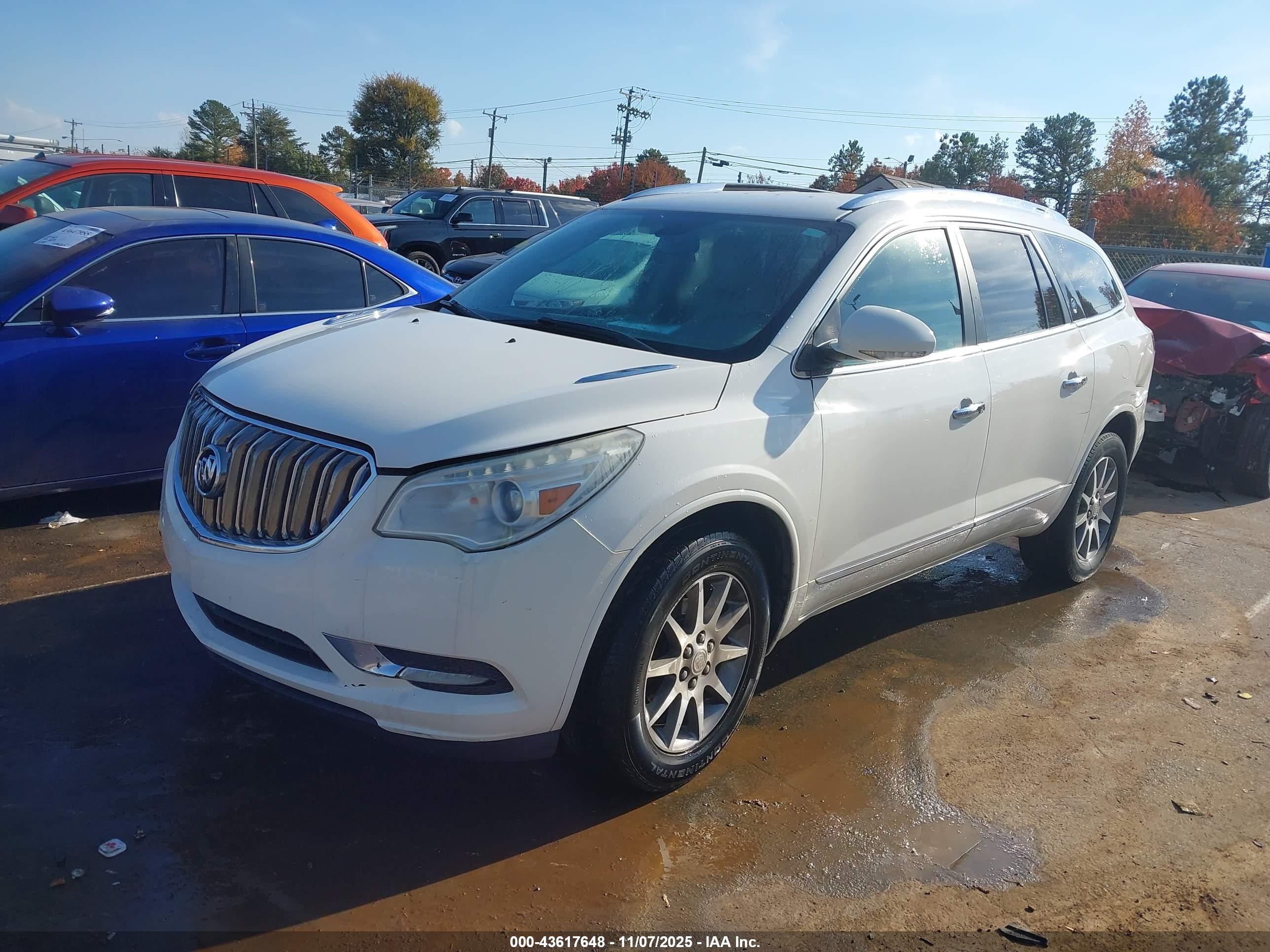 BUICK ENCLAVE image 2