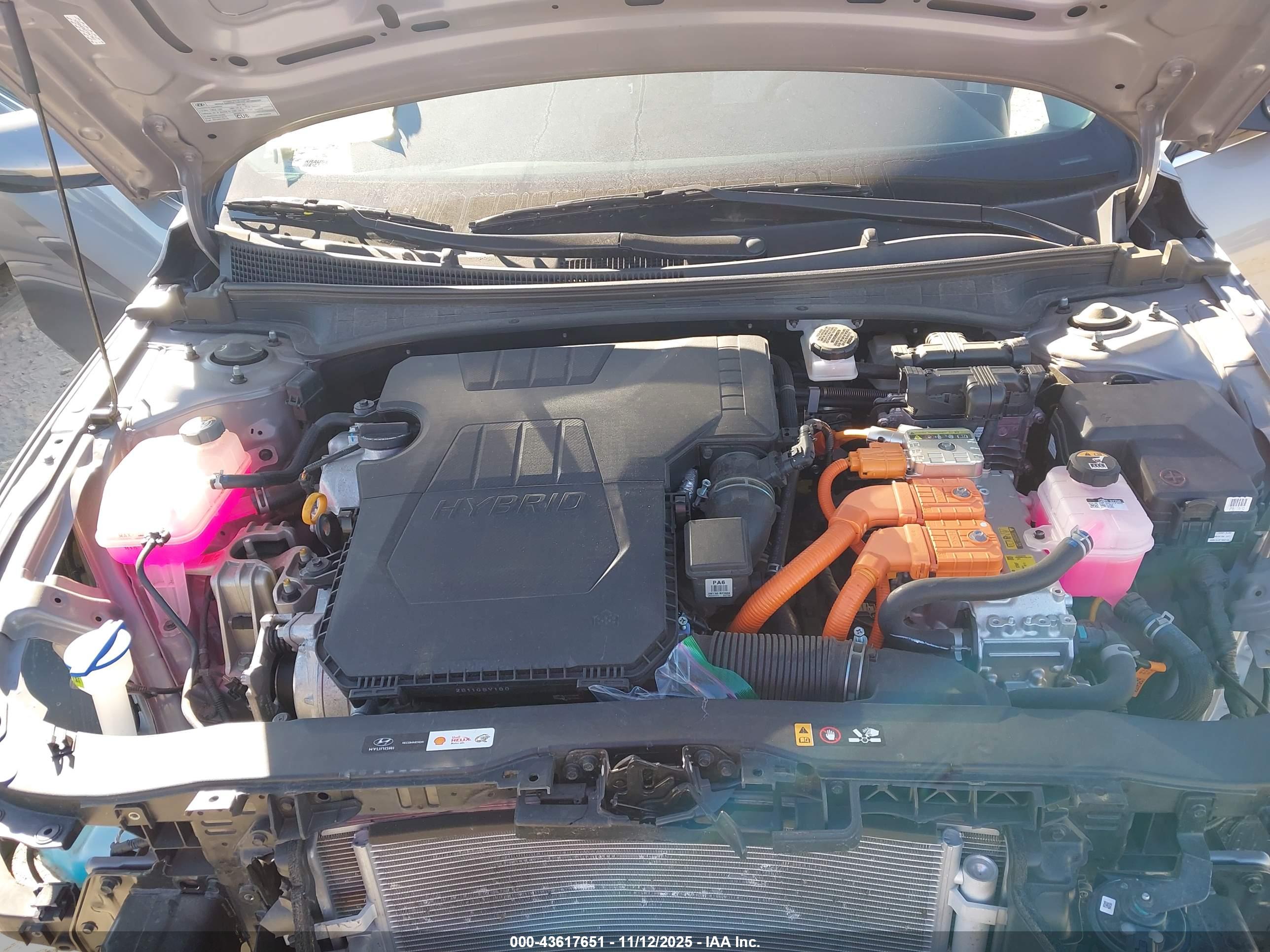 HYUNDAI ELANTRA image 10