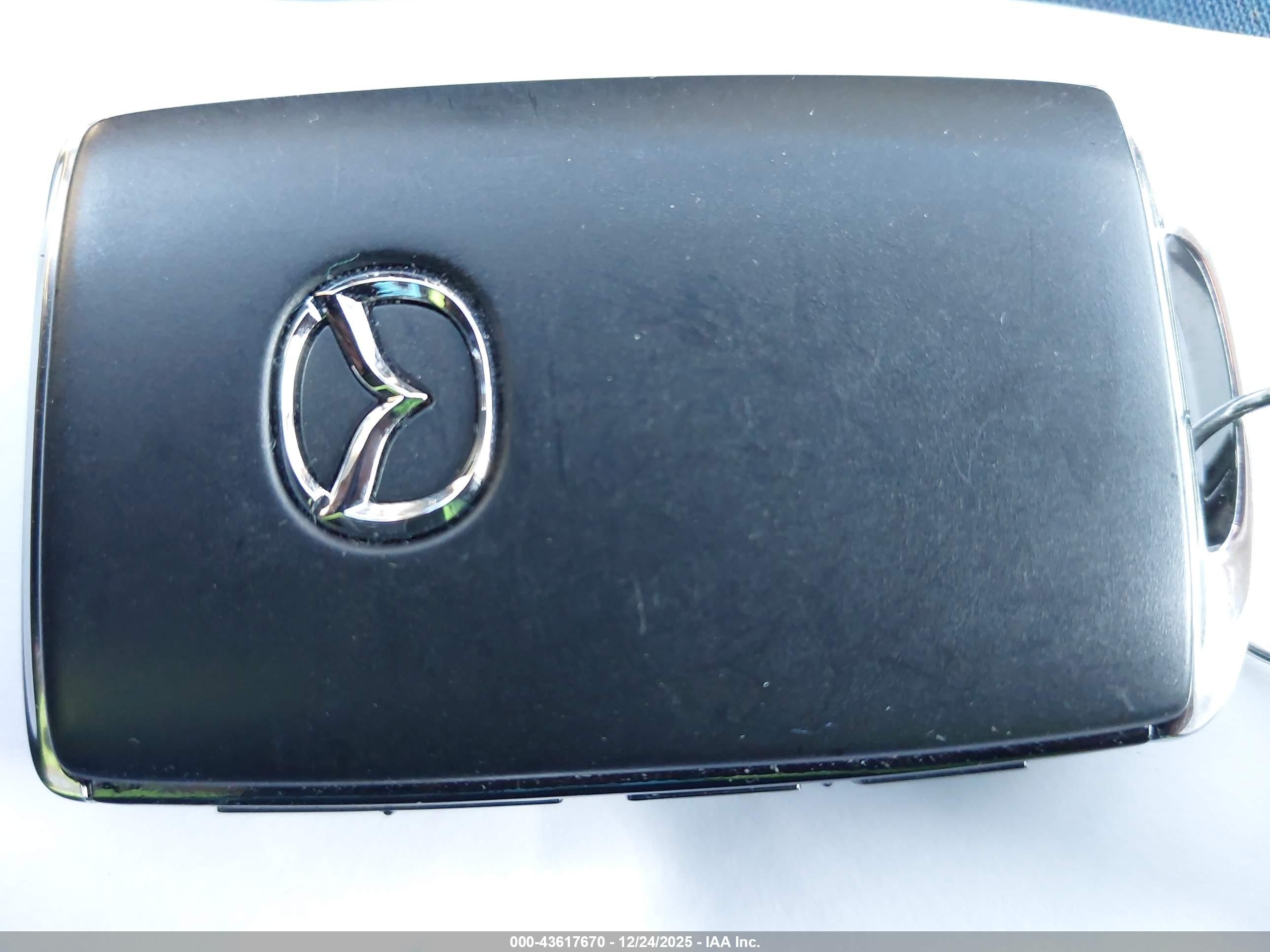 MAZDA CX-90 image 11