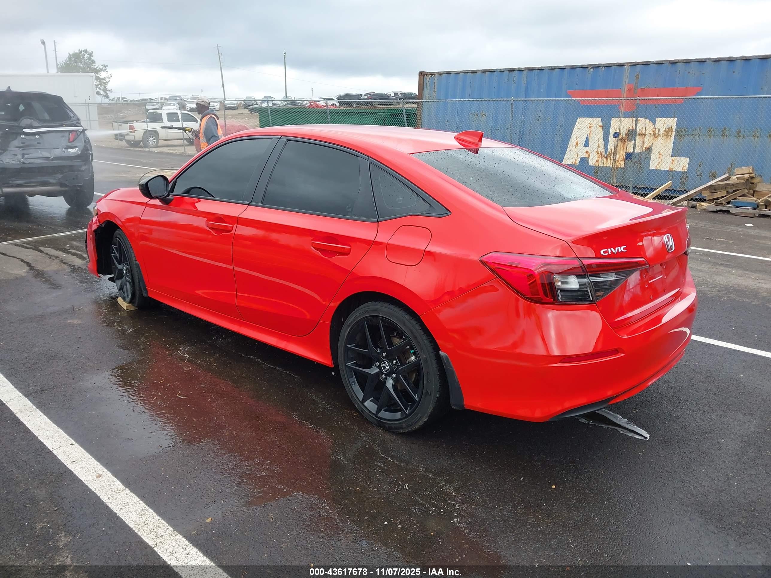 HONDA CIVIC image 3