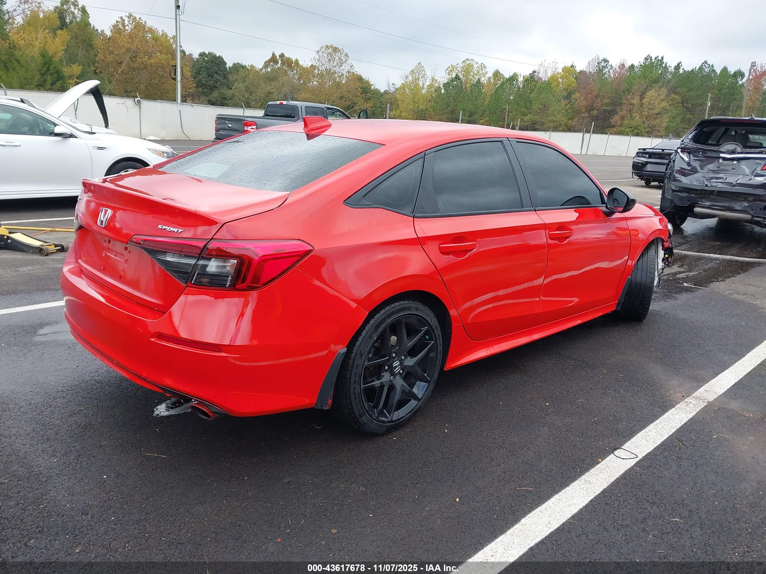 HONDA CIVIC image 4