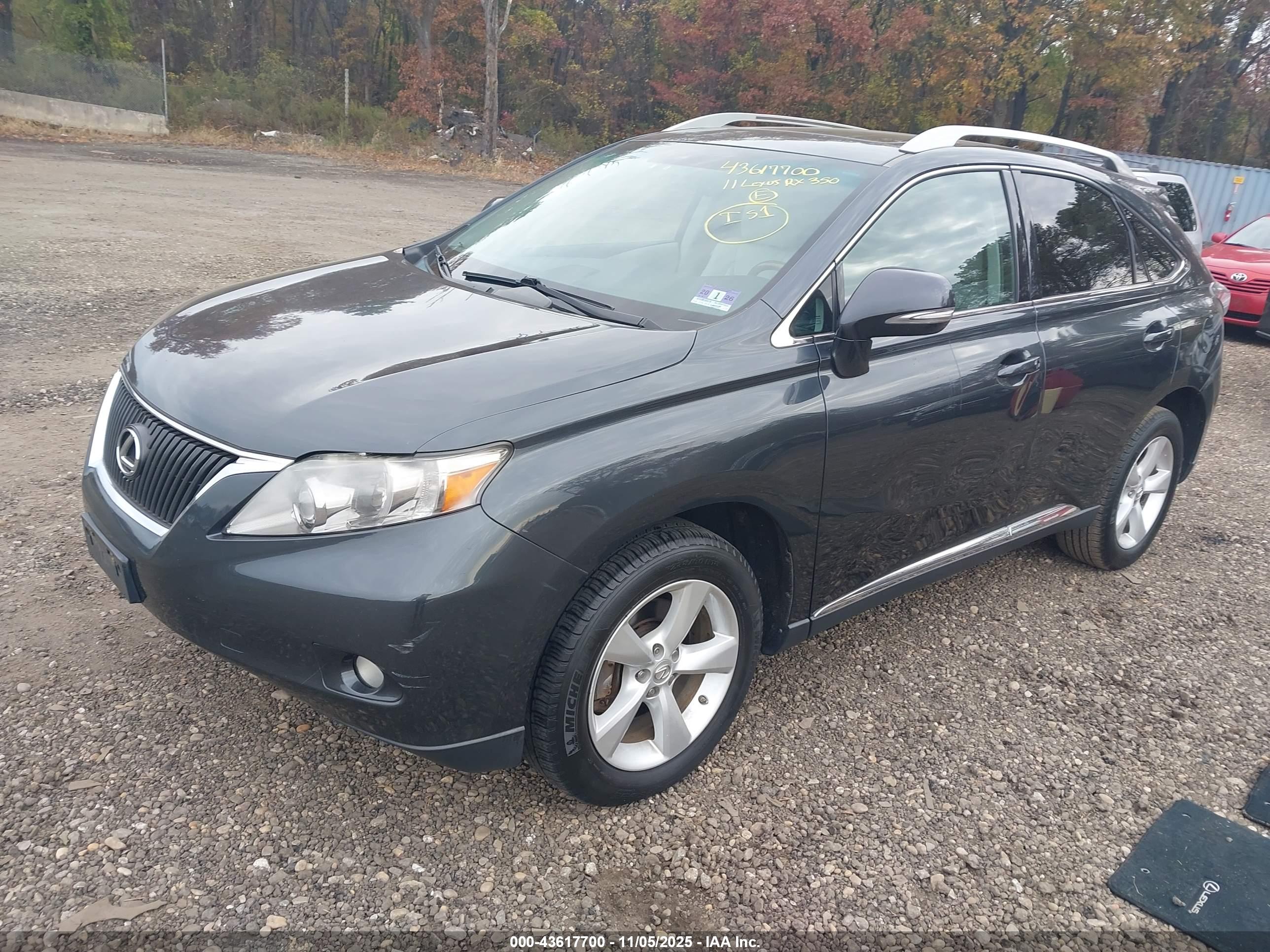 LEXUS RX image 2
