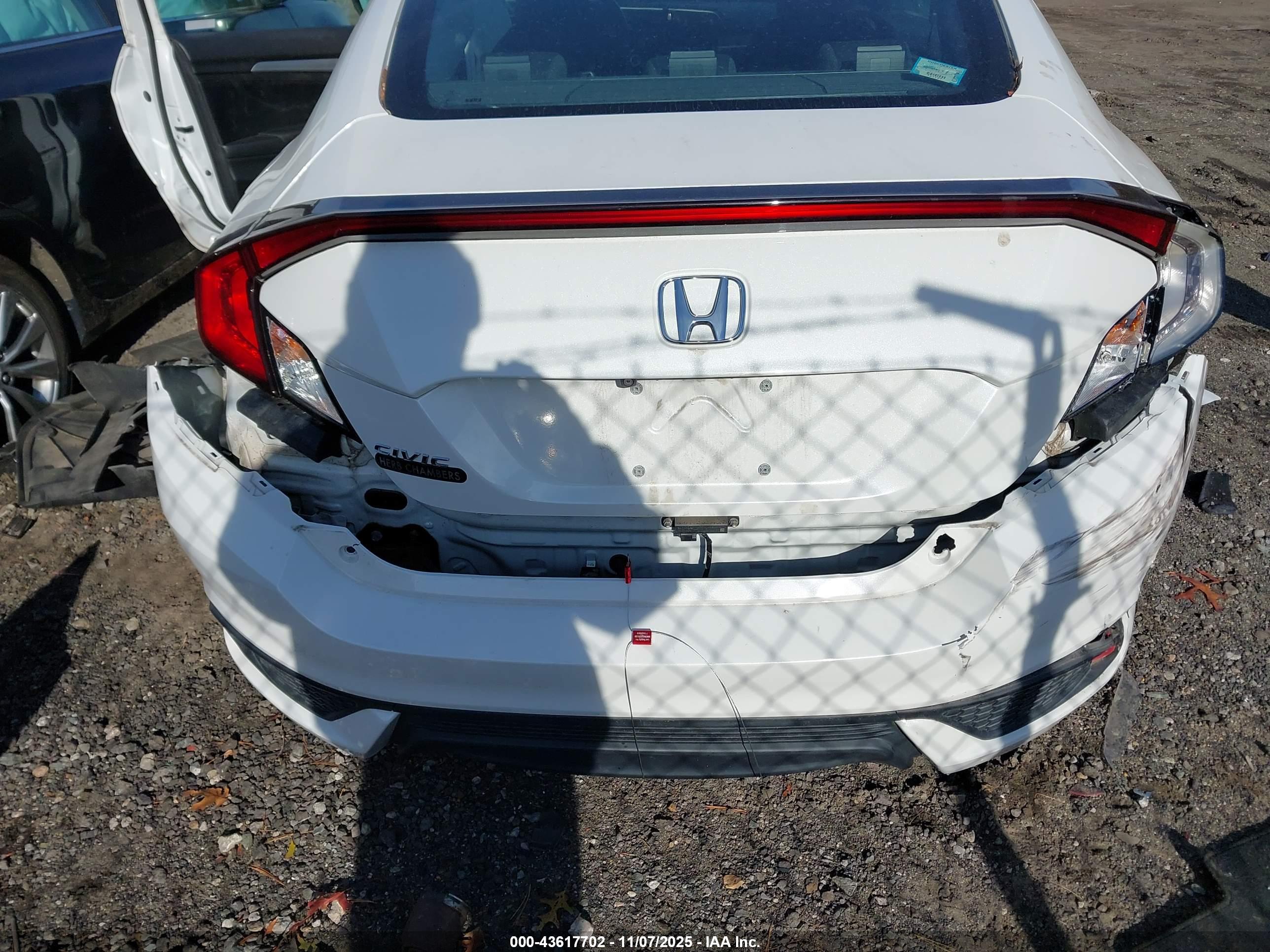HONDA CIVIC image 6